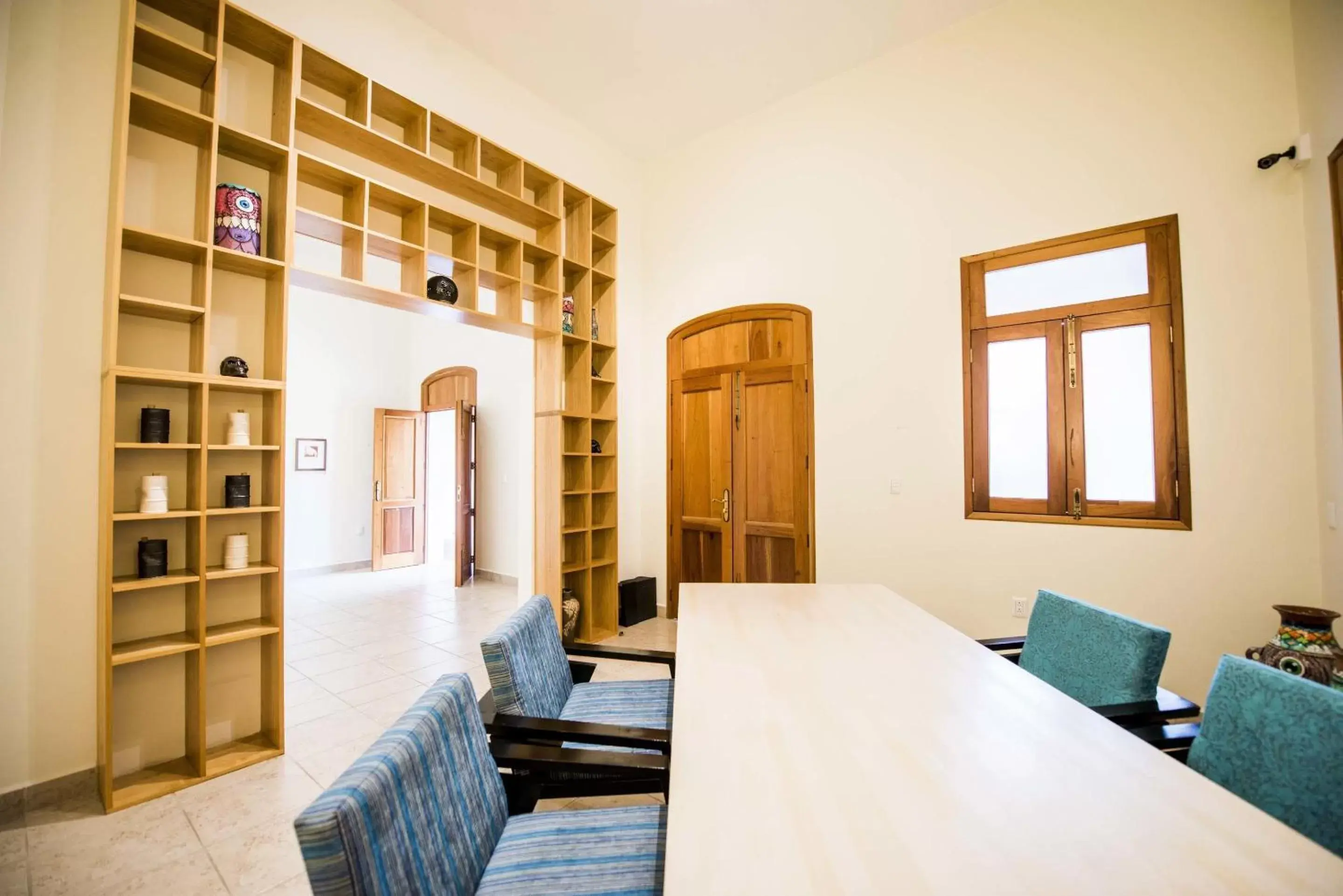 Library, Seating Area in XTILU Hotel - Adults only -