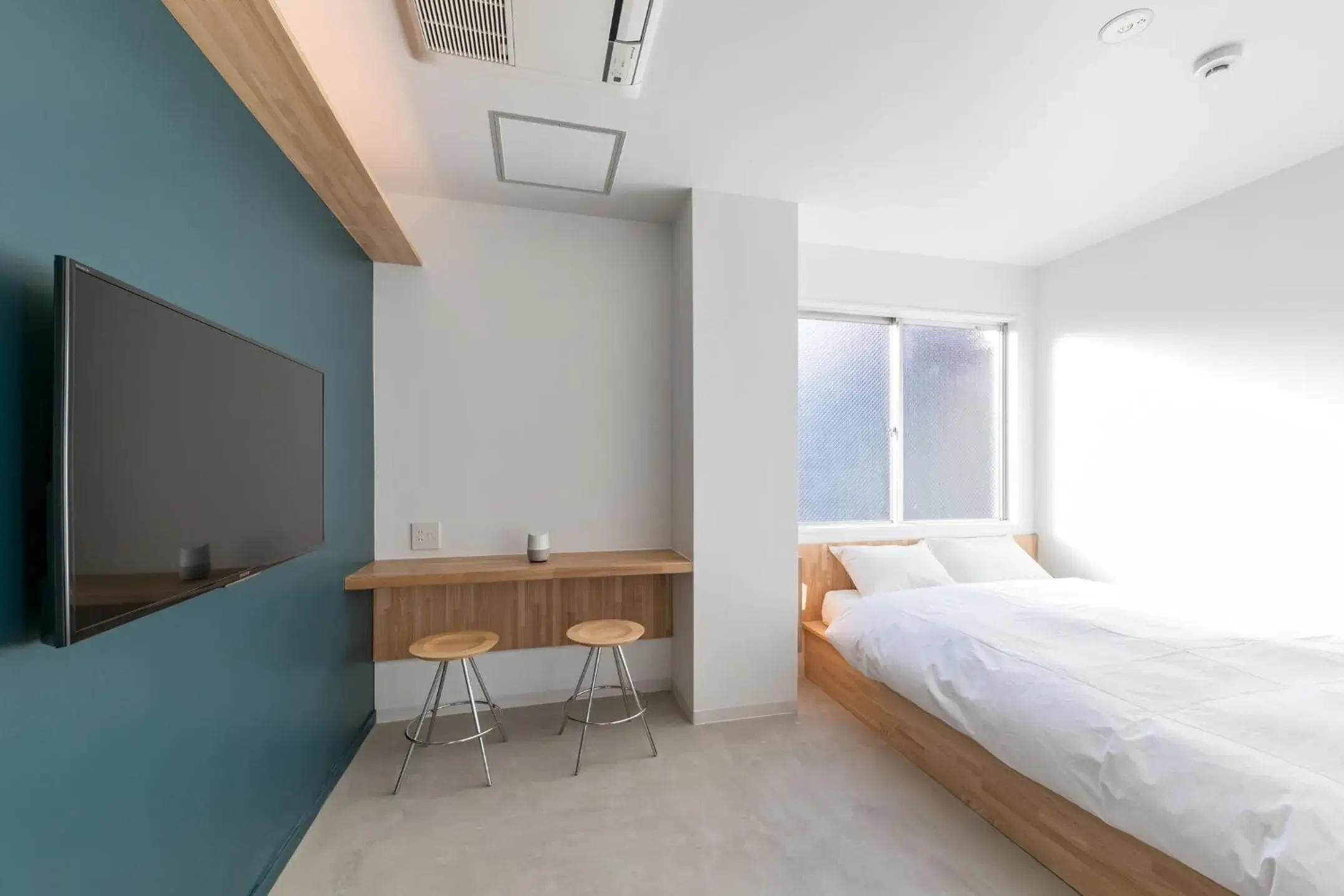 Photo of the whole room in &AND HOSTEL AKIHABARA