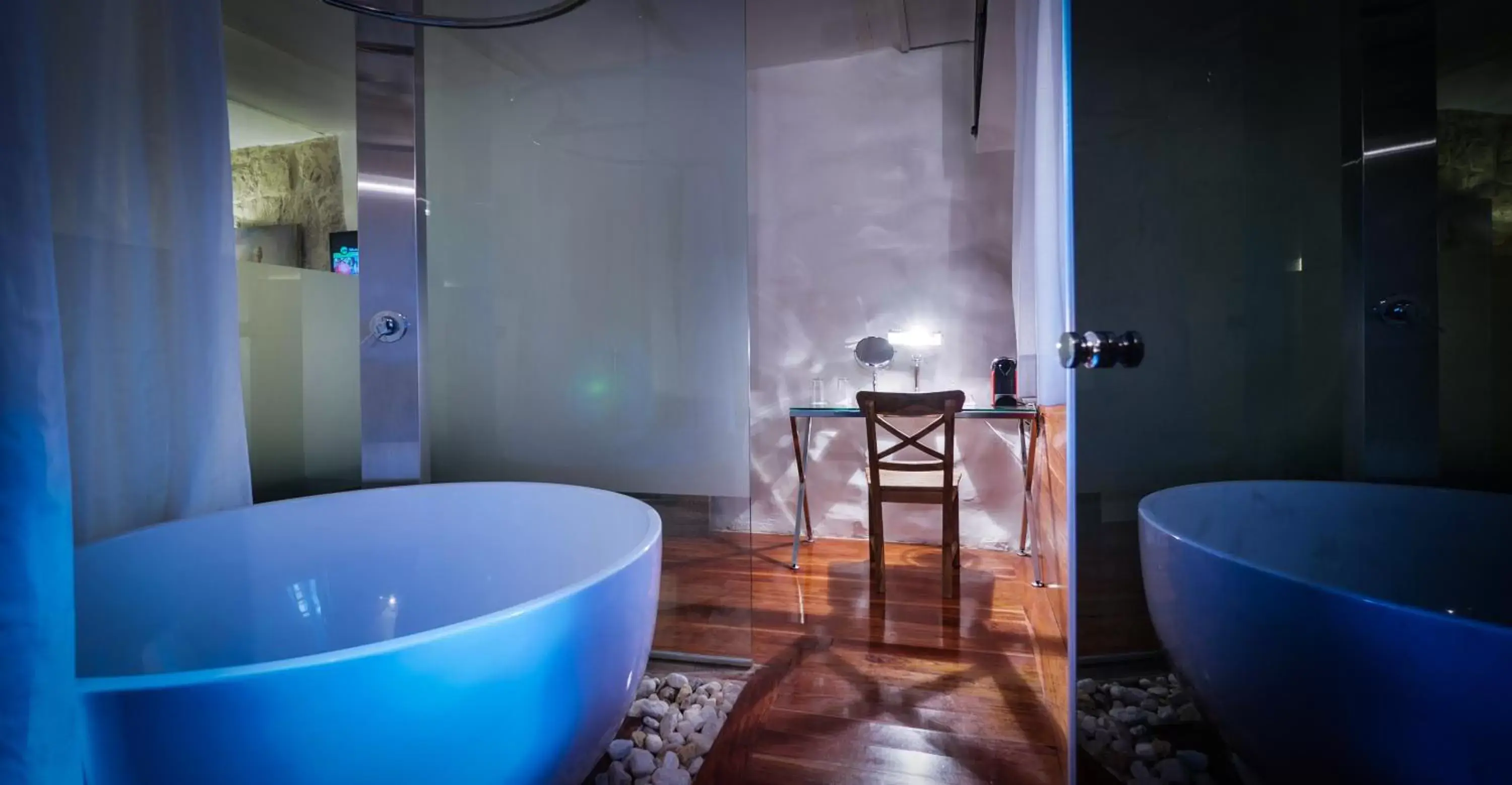 Suite with Bath in Alegra Boutique Hotel