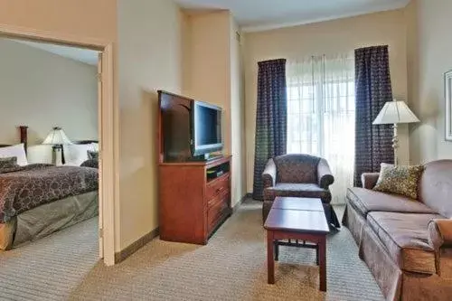 Day, TV/Entertainment Center in Hawthorn Suites by Wyndham Williamsville Buffalo Airport