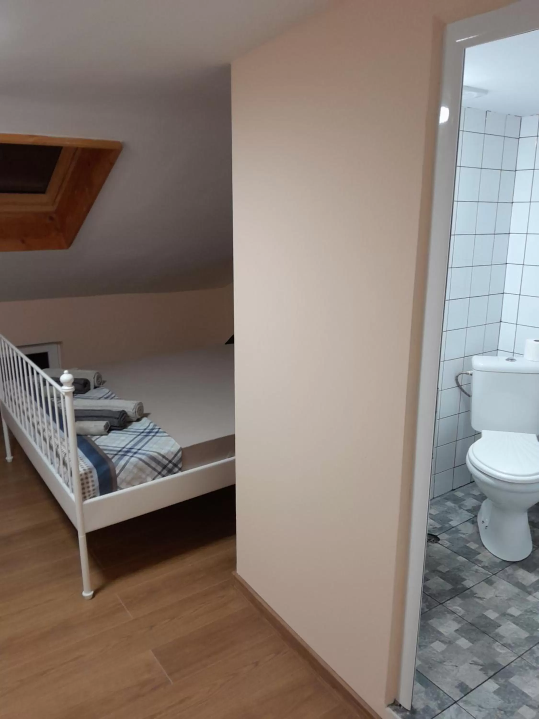Toilet, Bathroom in HANCHO SevenUps - KAPANA Plovdiv Center