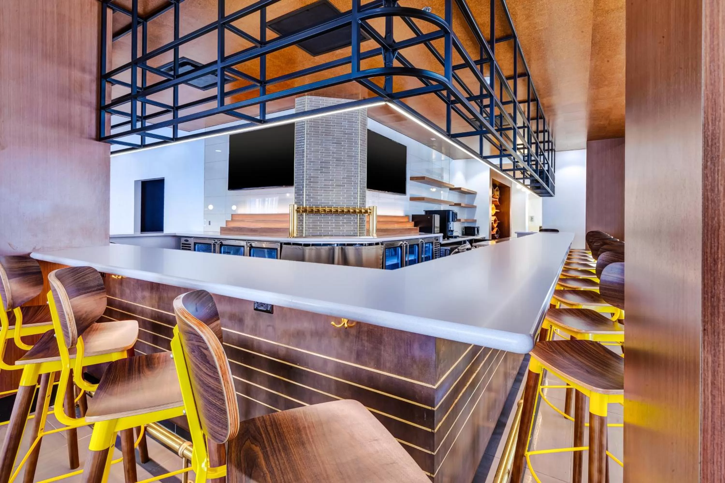 Lounge or bar in Hotel Indigo Detroit Downtown by IHG