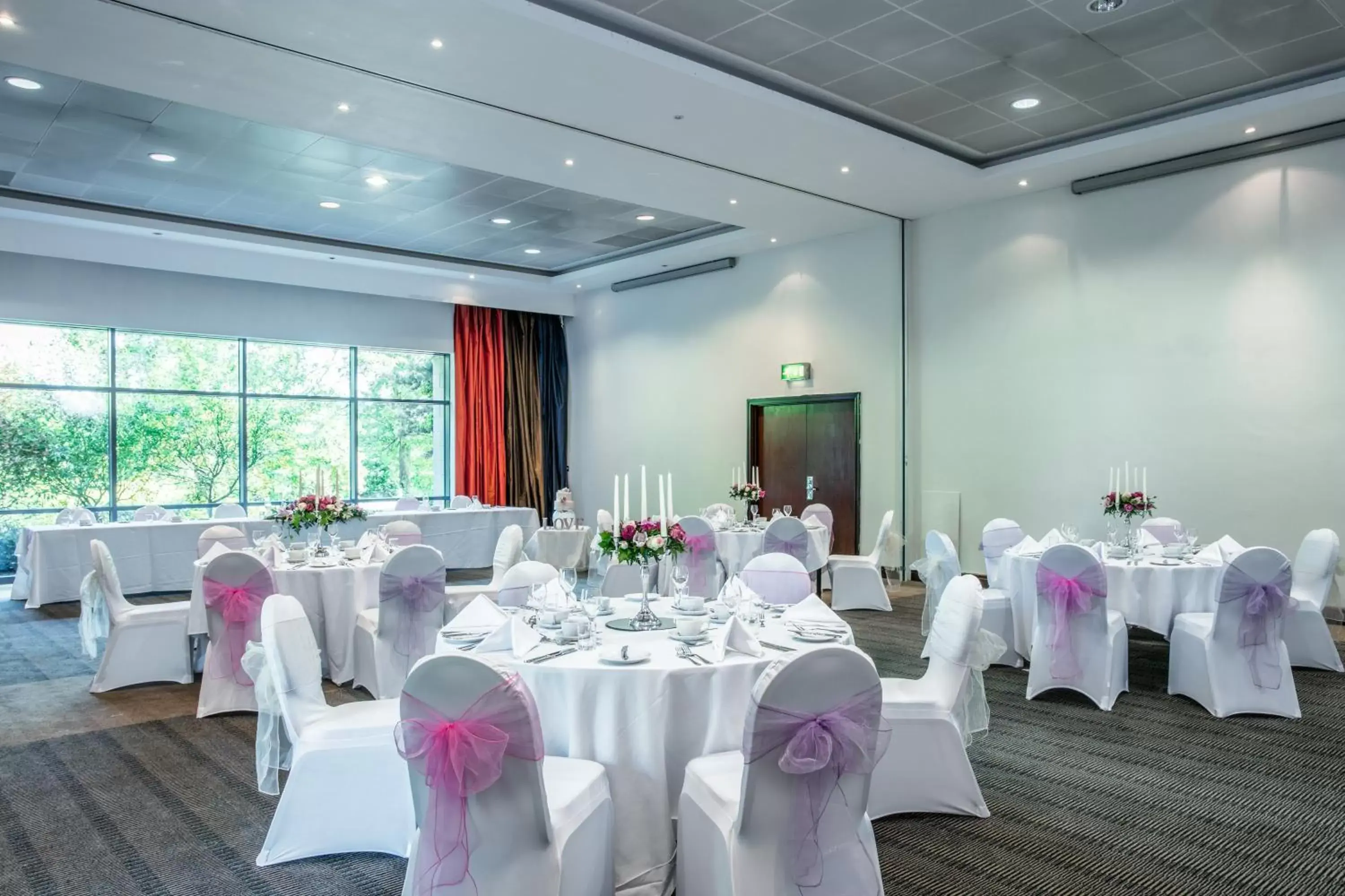 Restaurant/places to eat, Banquet Facilities in Crowne Plaza Birmingham NEC, an IHG Hotel
