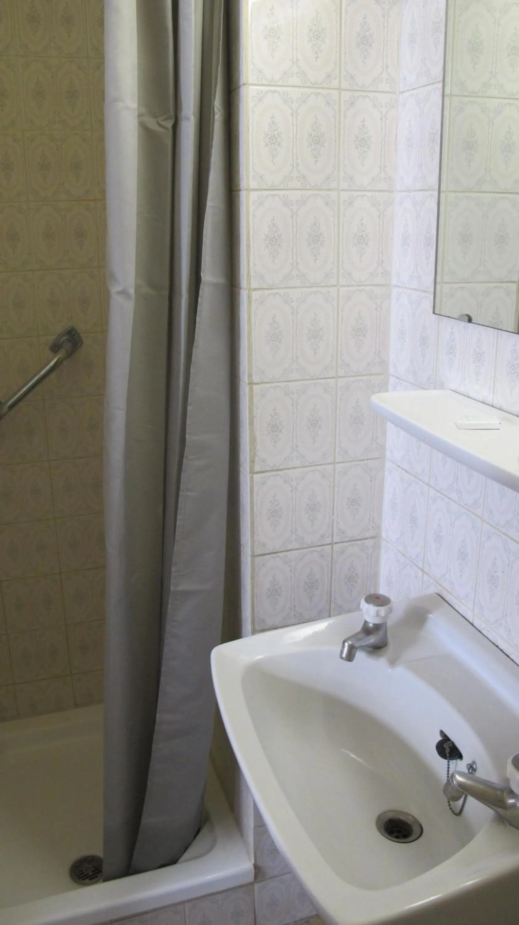 Bathroom in Hotel Manhattan