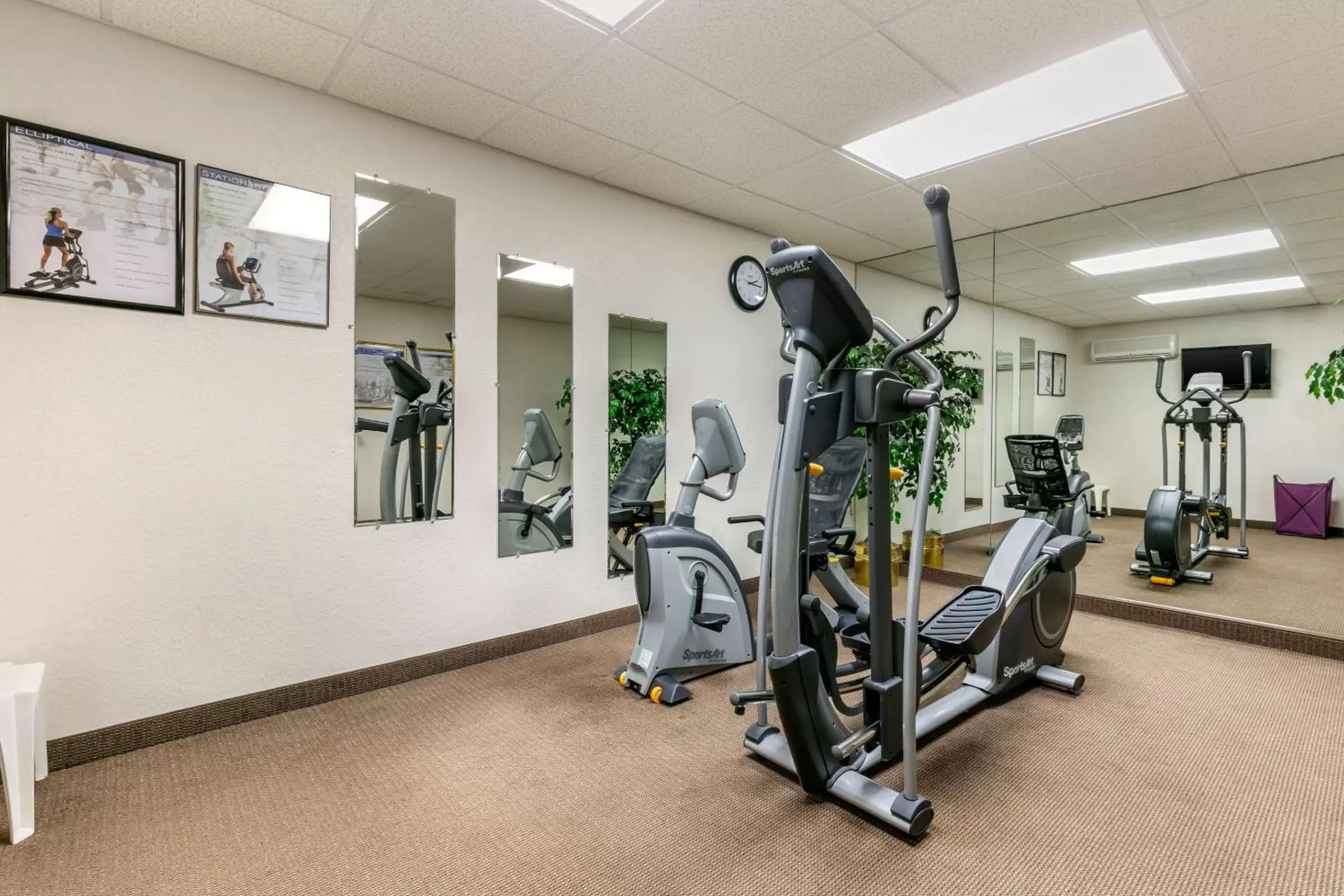 Fitness centre/facilities, Fitness Center/Facilities in Sleep Inn & Suites near Sports World Blvd