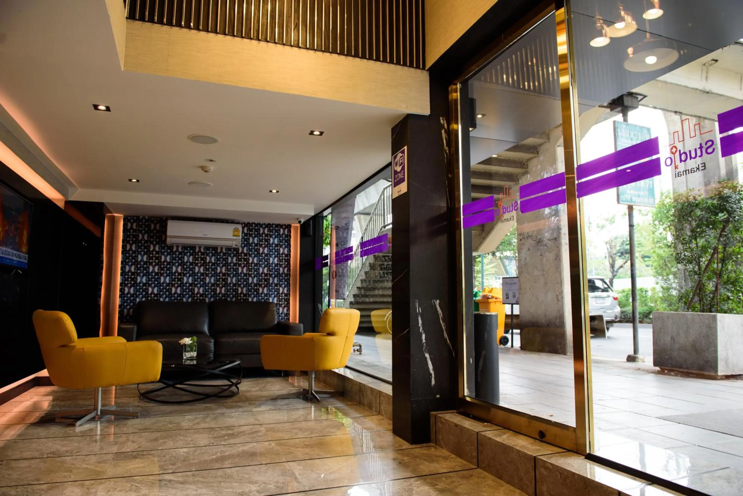 Lobby or reception in Studio Ekamai