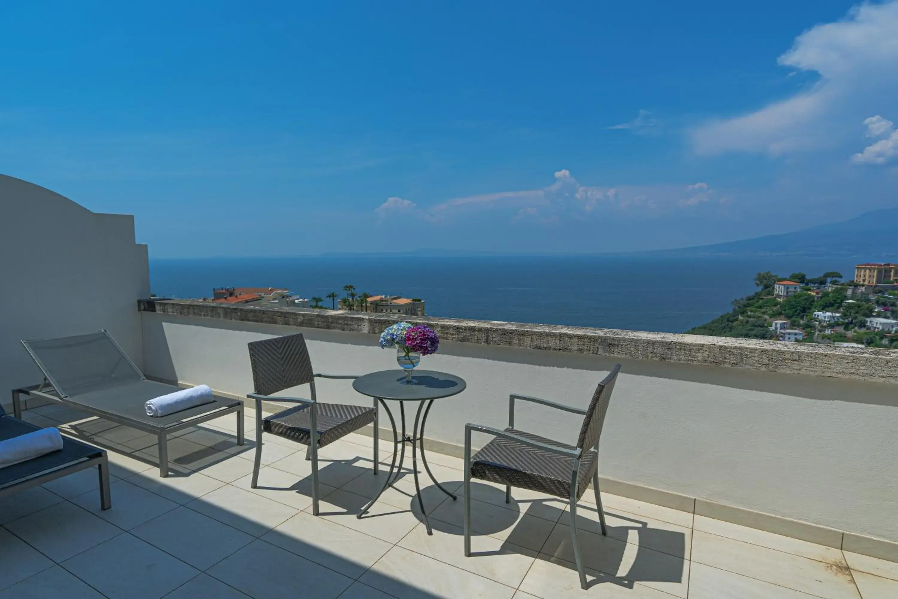 View (from property/room), Balcony/Terrace in Grand Hotel Moon Valley