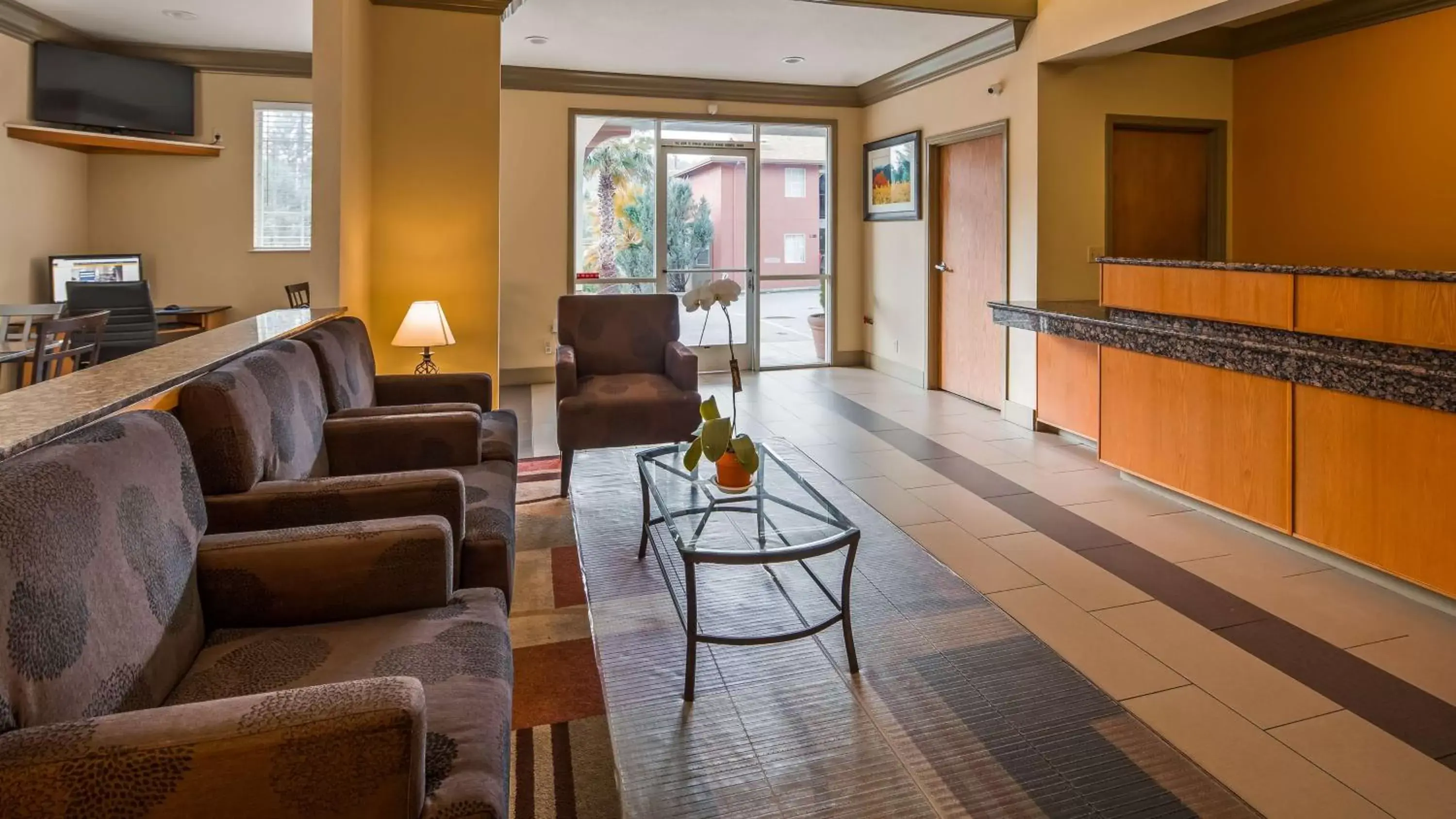 Lobby or reception in Best Western Willits Inn