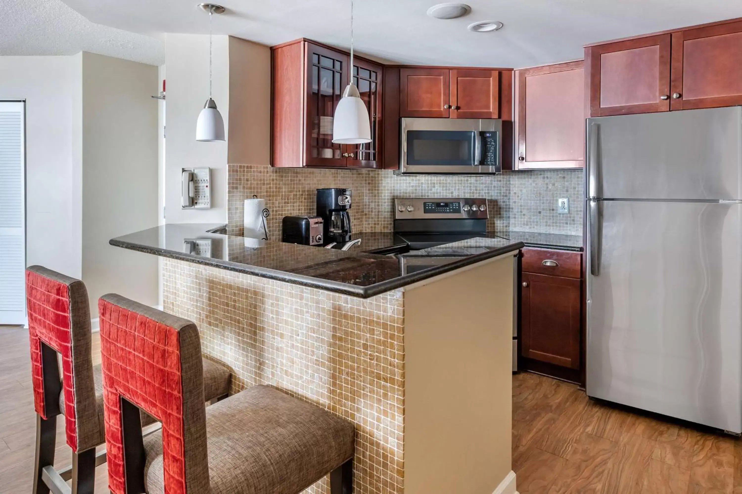 Kitchen or kitchenette, Kitchen/Kitchenette in Hilton Vacation Club Ocean Beach Club Virginia Beach