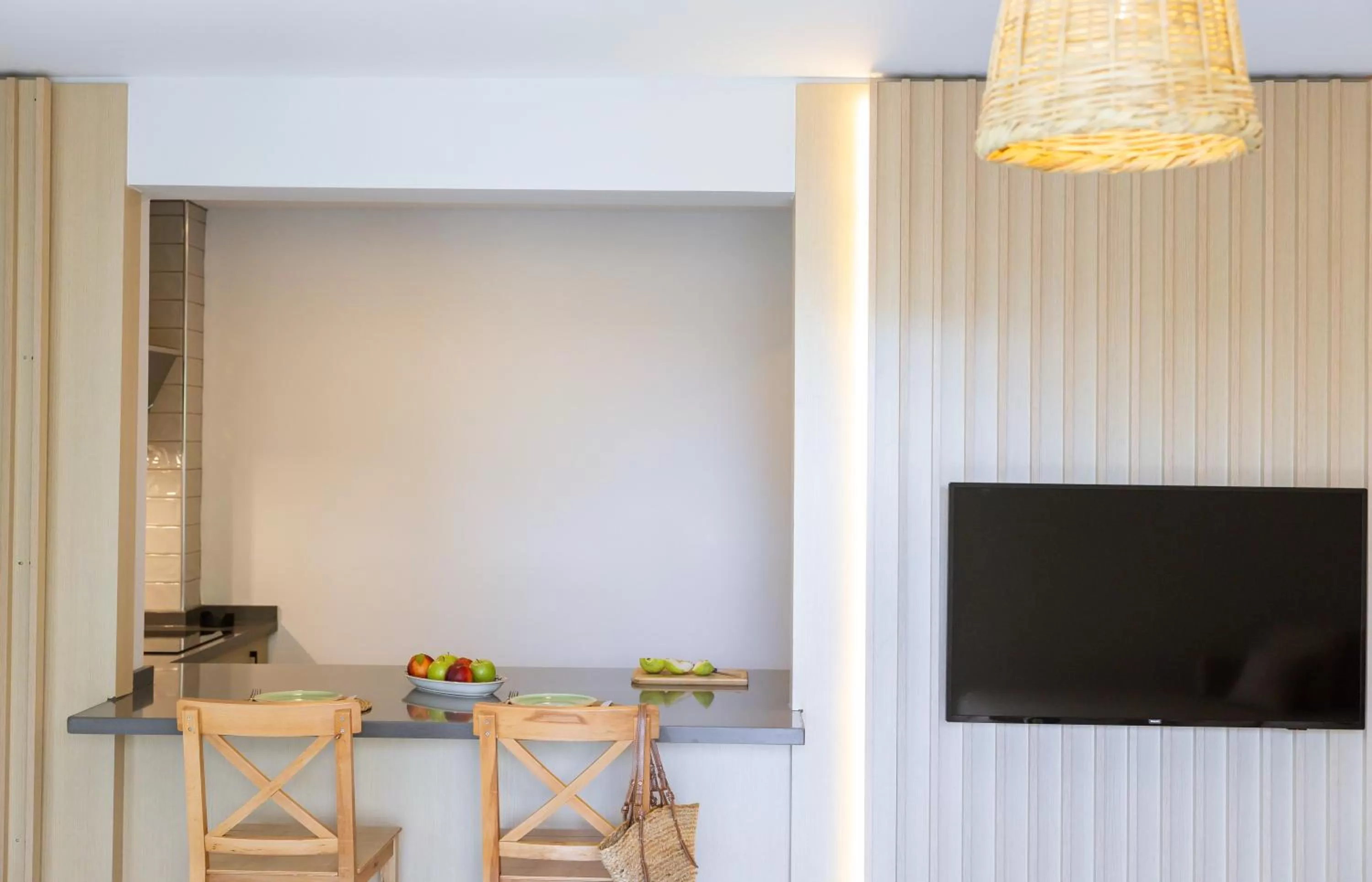 TV/Entertainment Center in Sole Suites