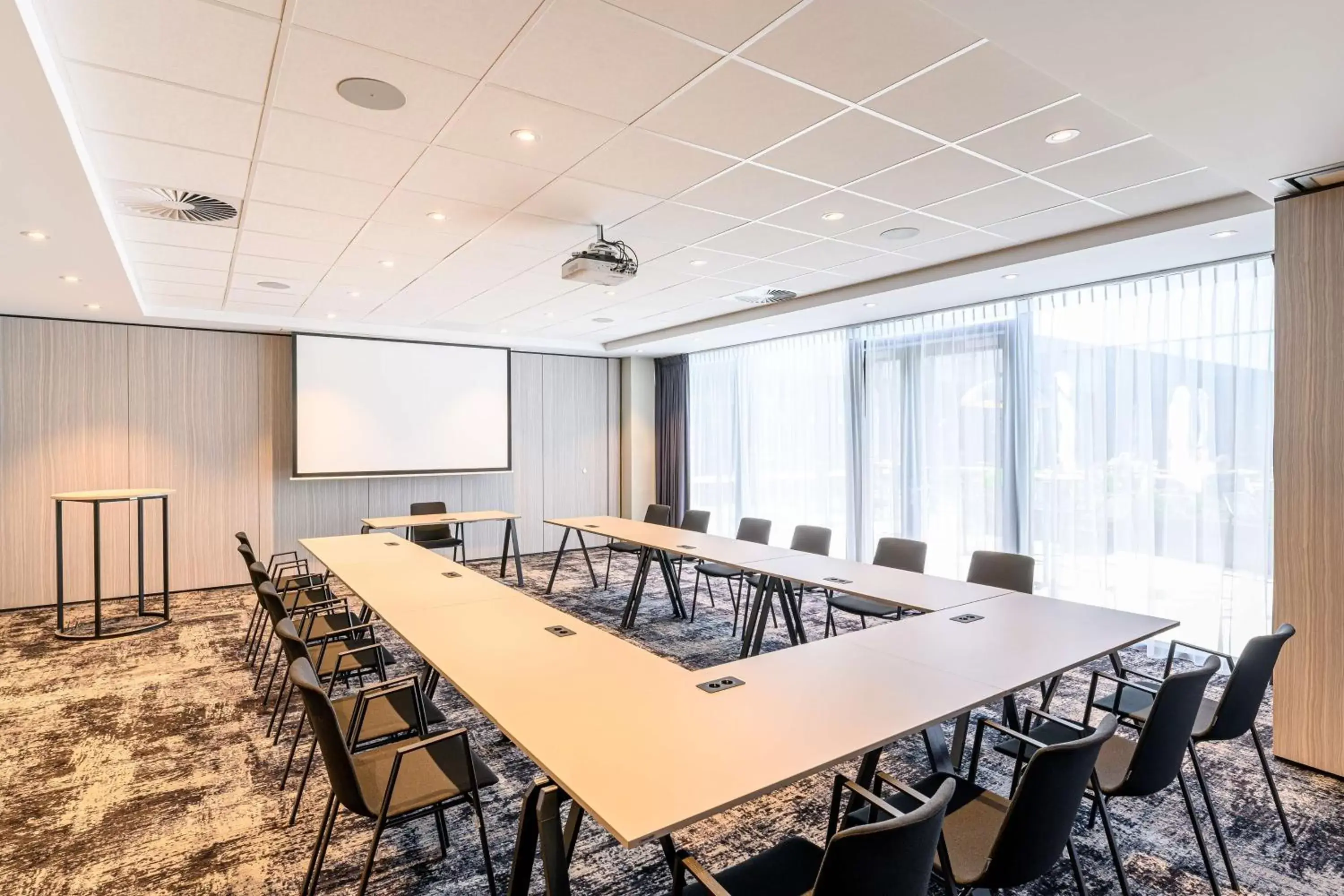 Meeting/conference room in Park Inn by Radisson Antwerp Berchem