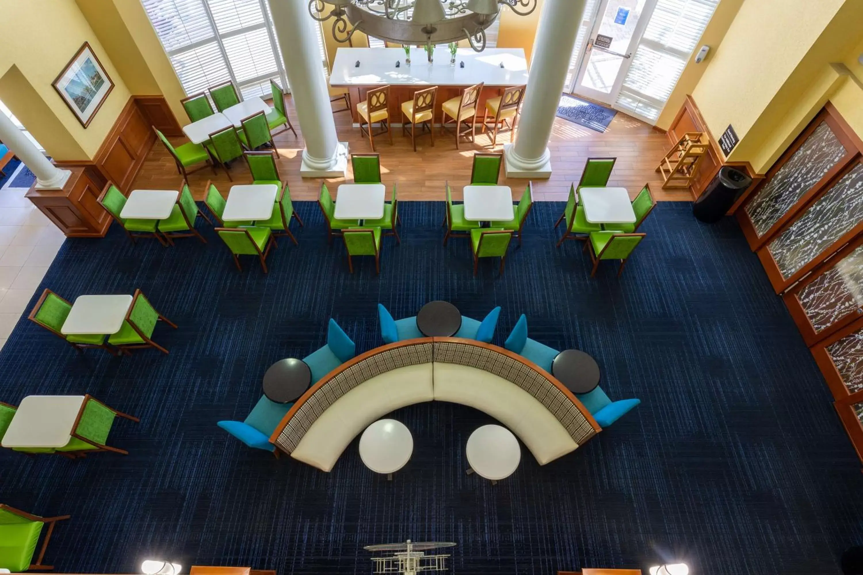 Lobby or reception in Hampton Inn & Suites Jacksonville Deerwood Park