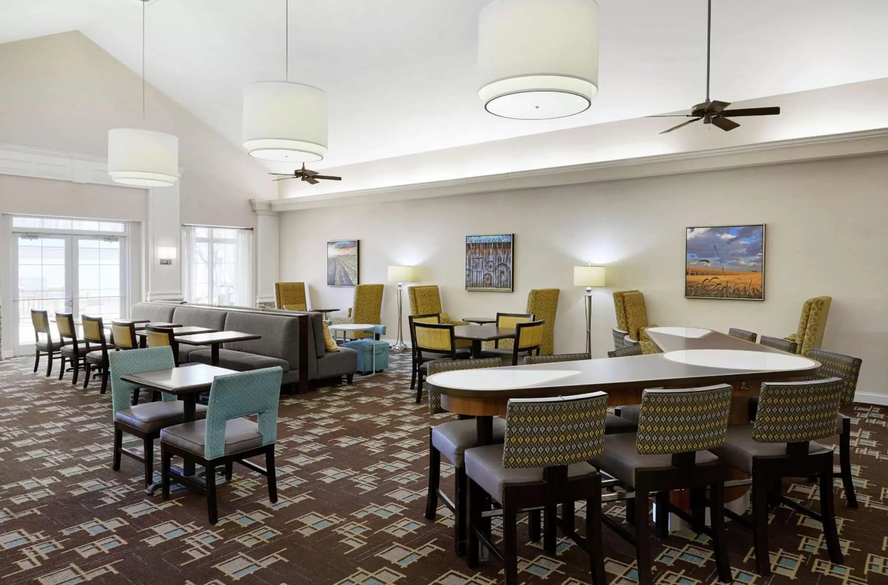 Breakfast, Restaurant/Places to Eat in Homewood Suites Champaign-Urbana