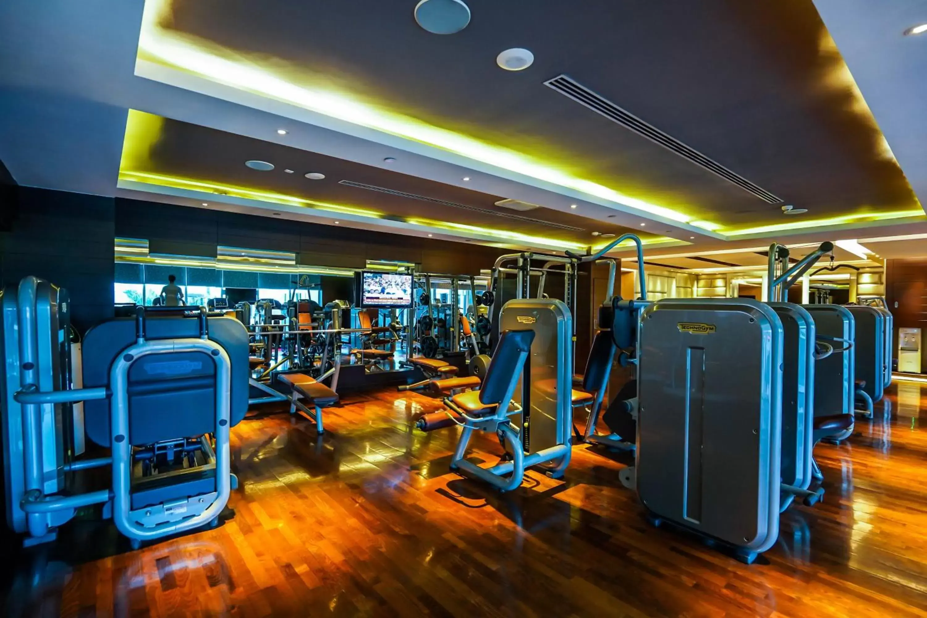 Fitness centre/facilities, Fitness Center/Facilities in Crowne Plaza Greater Noida, an IHG Hotel