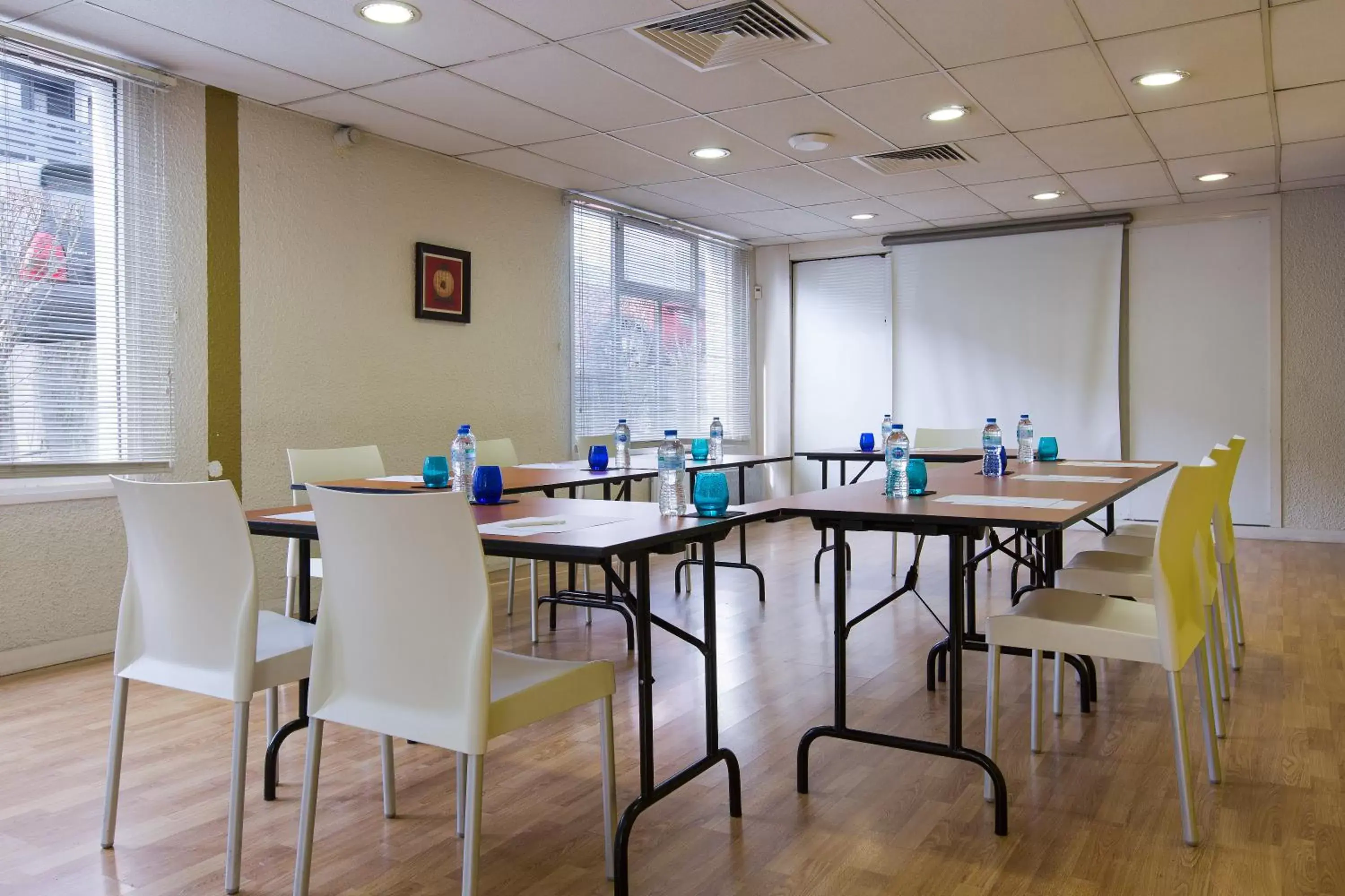 Meeting/conference room in Comfort Hotel Rungis - Orly