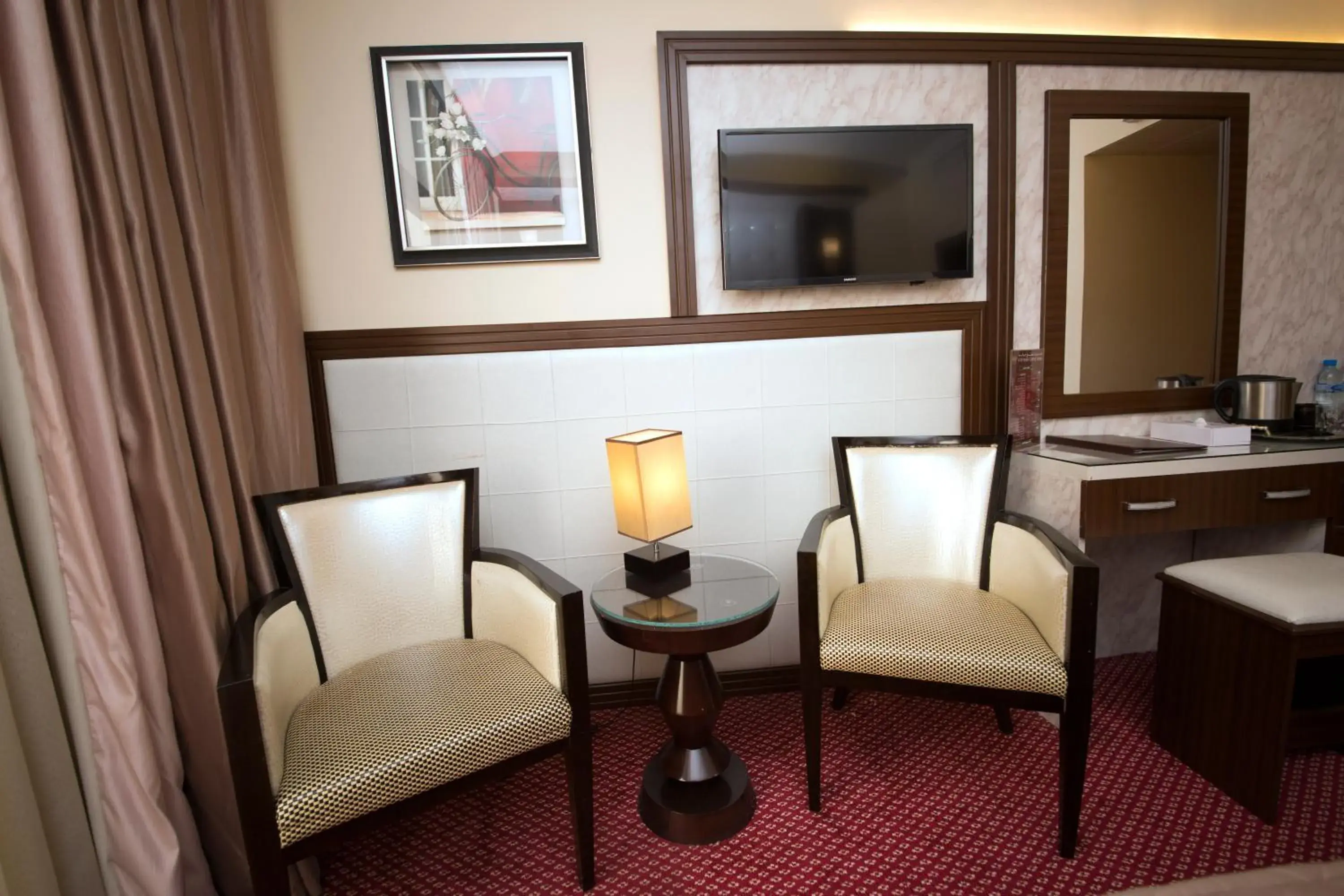 Seating Area in Al Khaleej Grand Hotel