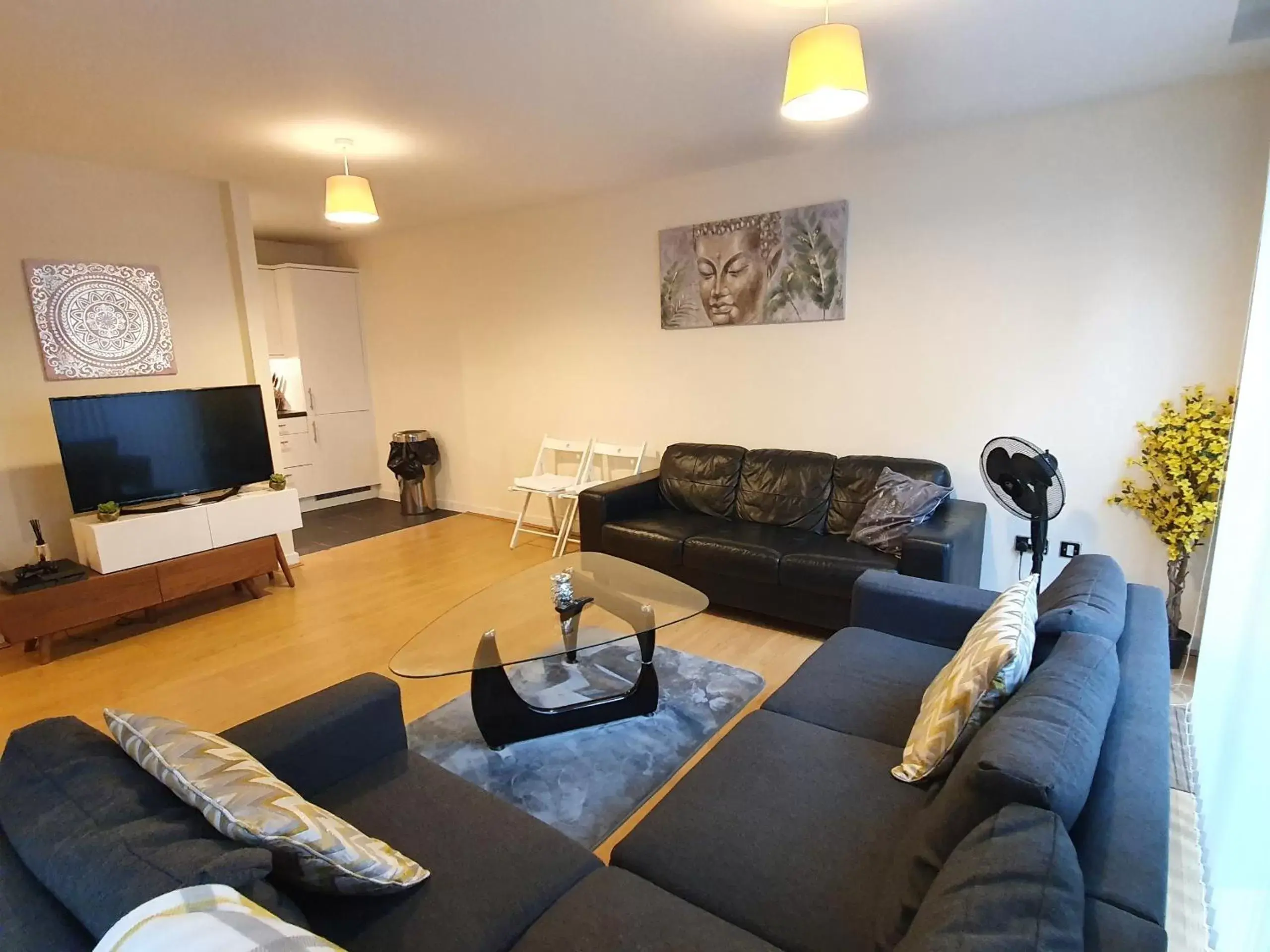 One-Bedroom Apartment in Dazzon Apartments - HUB - Central MK