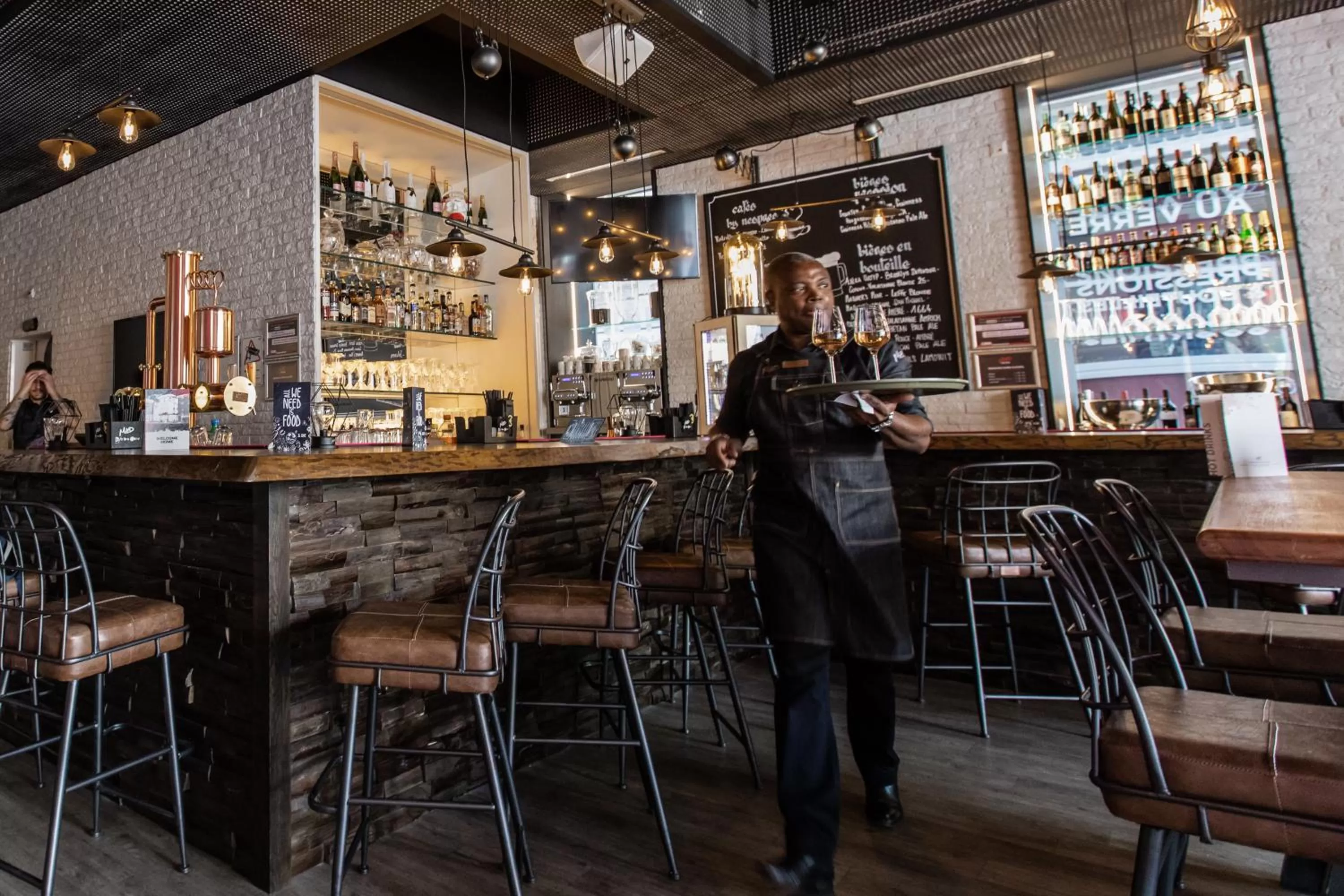 Lounge or bar in ibis Styles Lausanne Center MadHouse