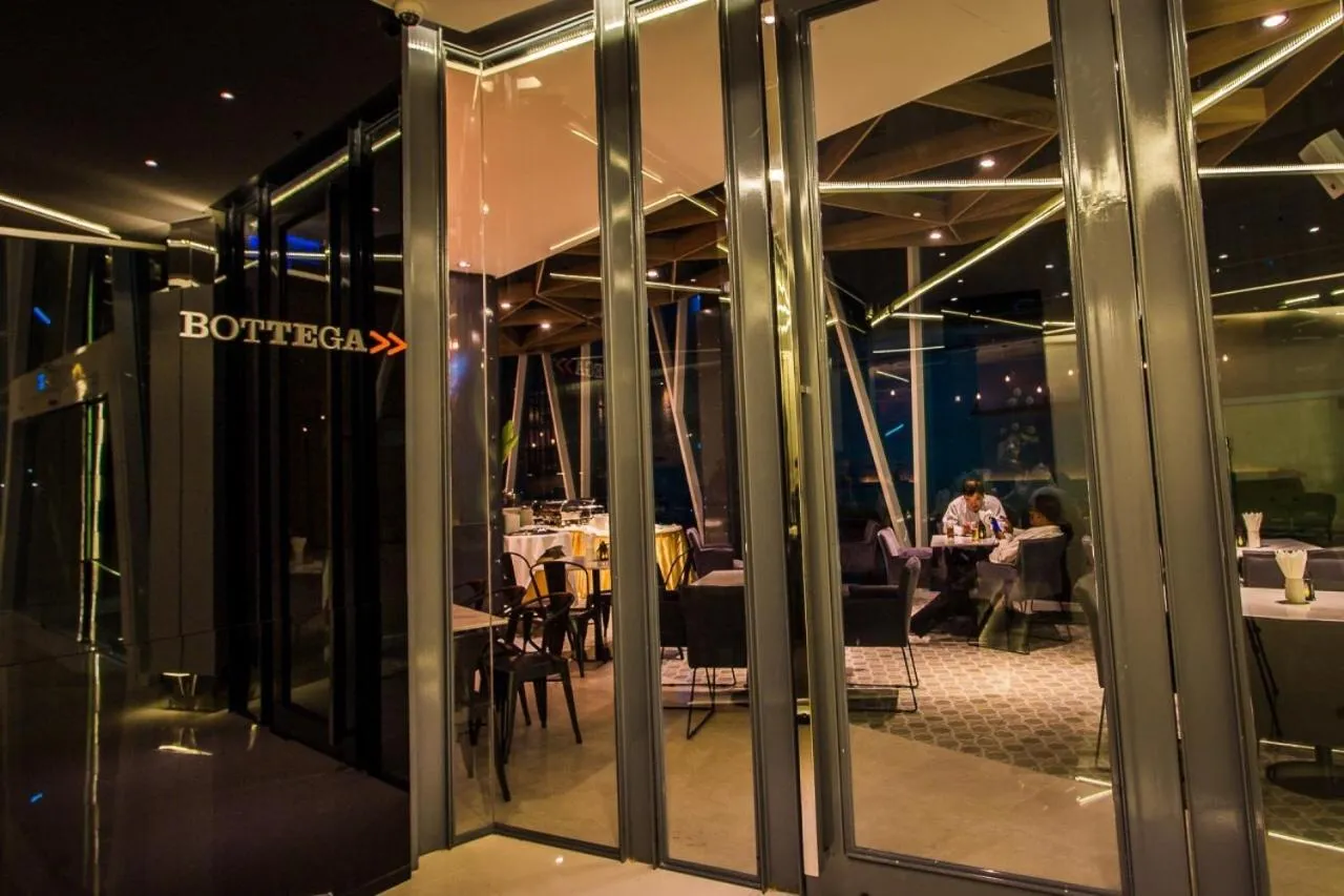 Lounge or bar in Crystal Hotel Hat Yai