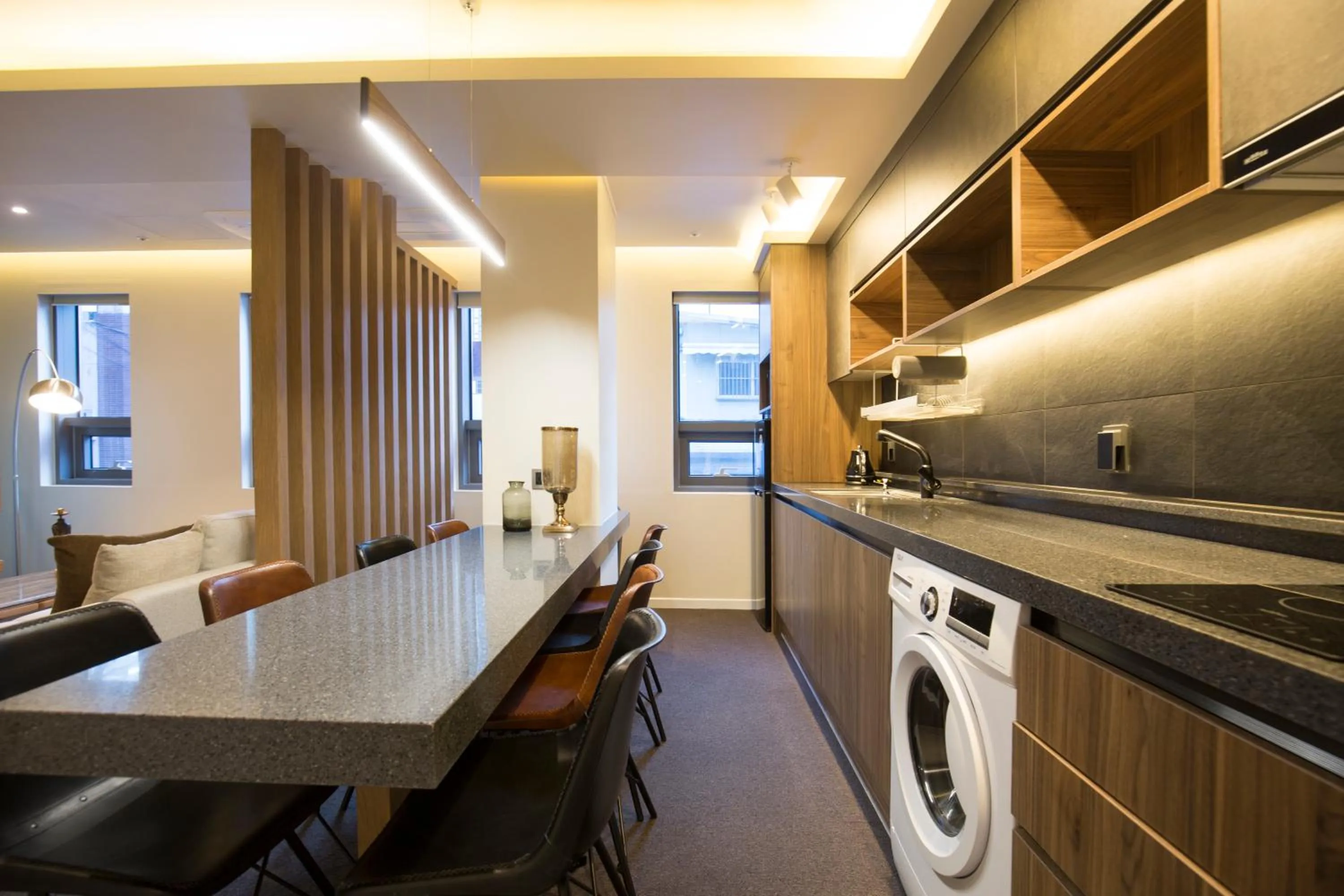 Kitchen or kitchenette, Kitchen/Kitchenette in UH Suite The Jongno