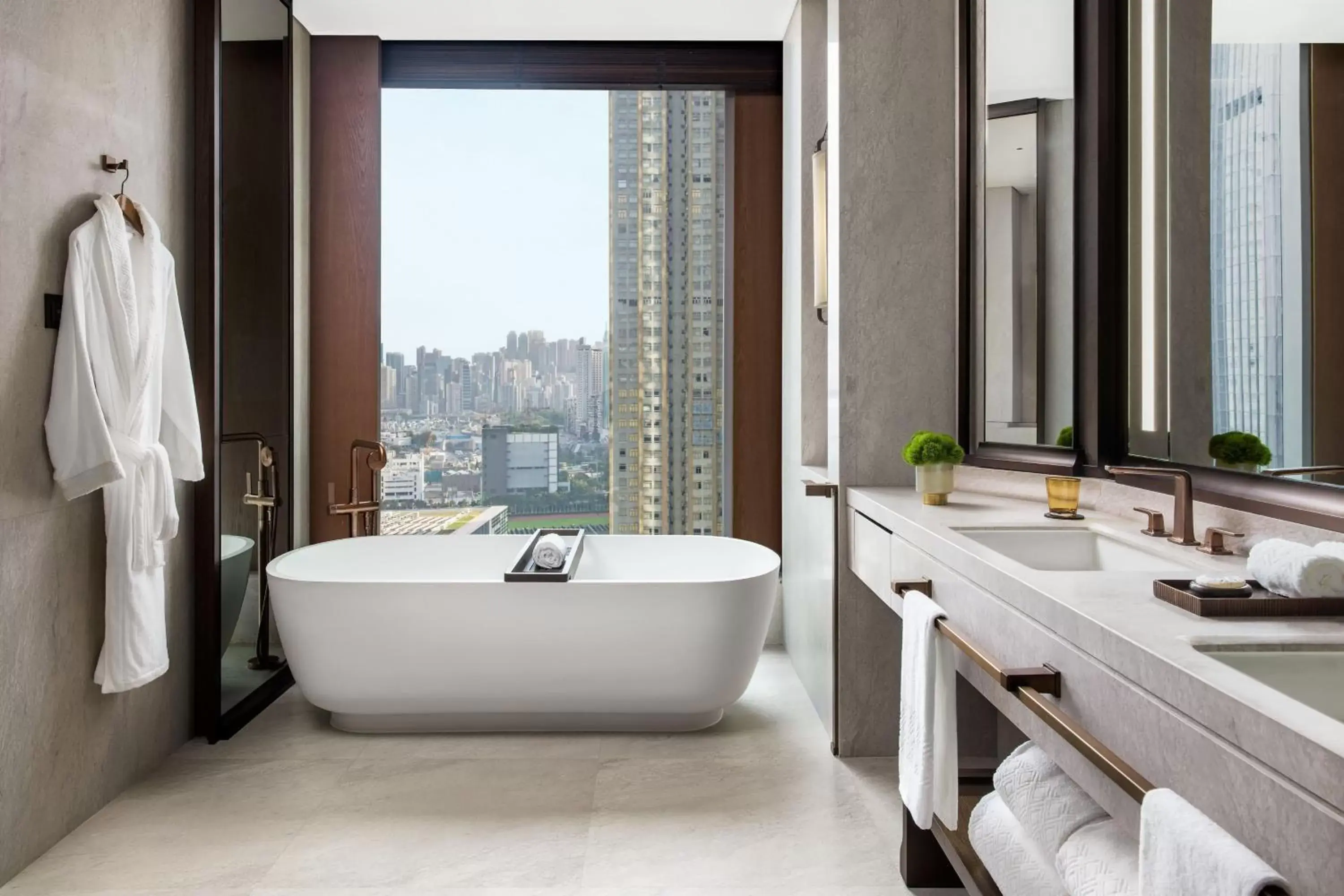 Bathroom in The St. Regis Hong Kong