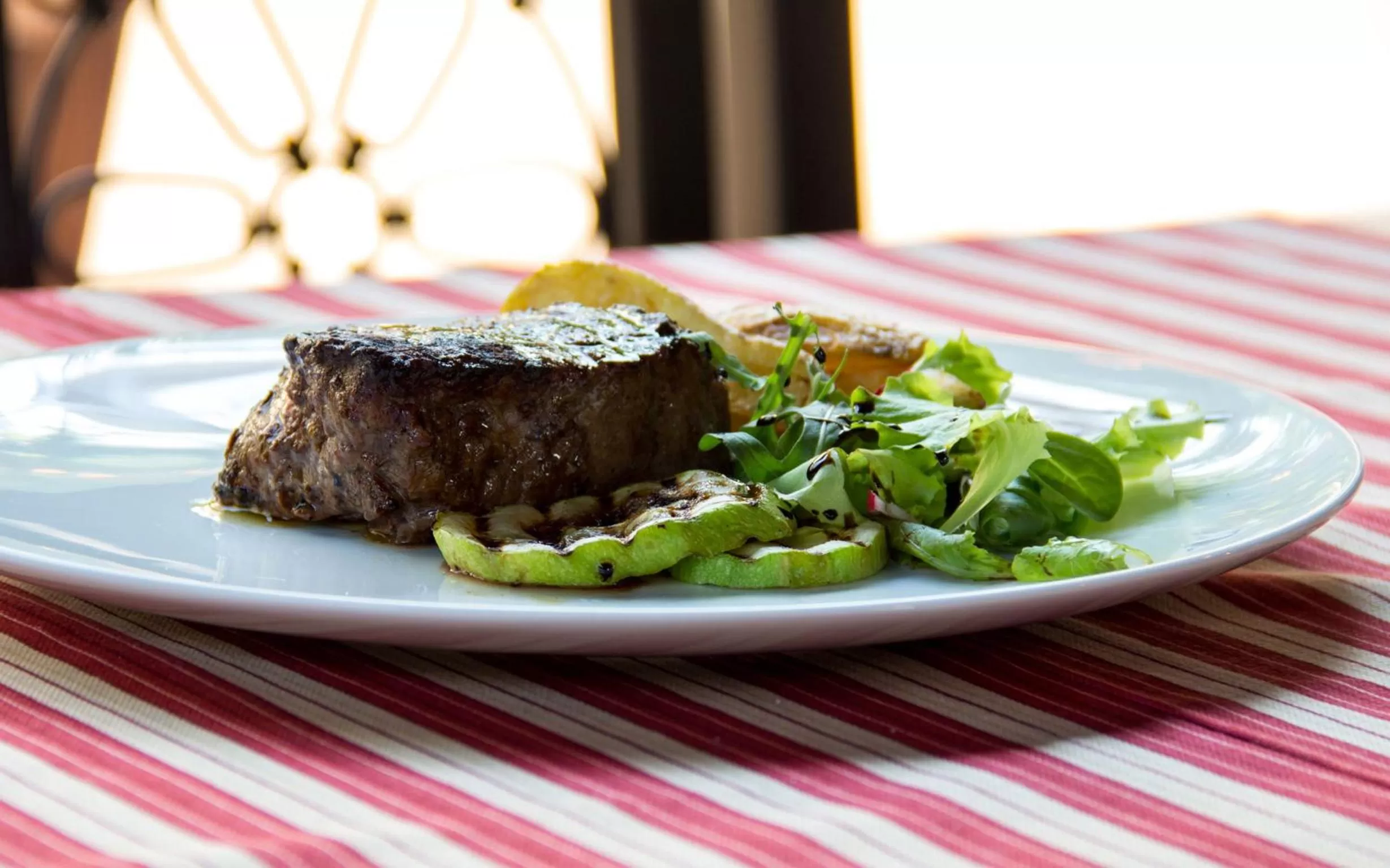 Meals in Hotel Helada