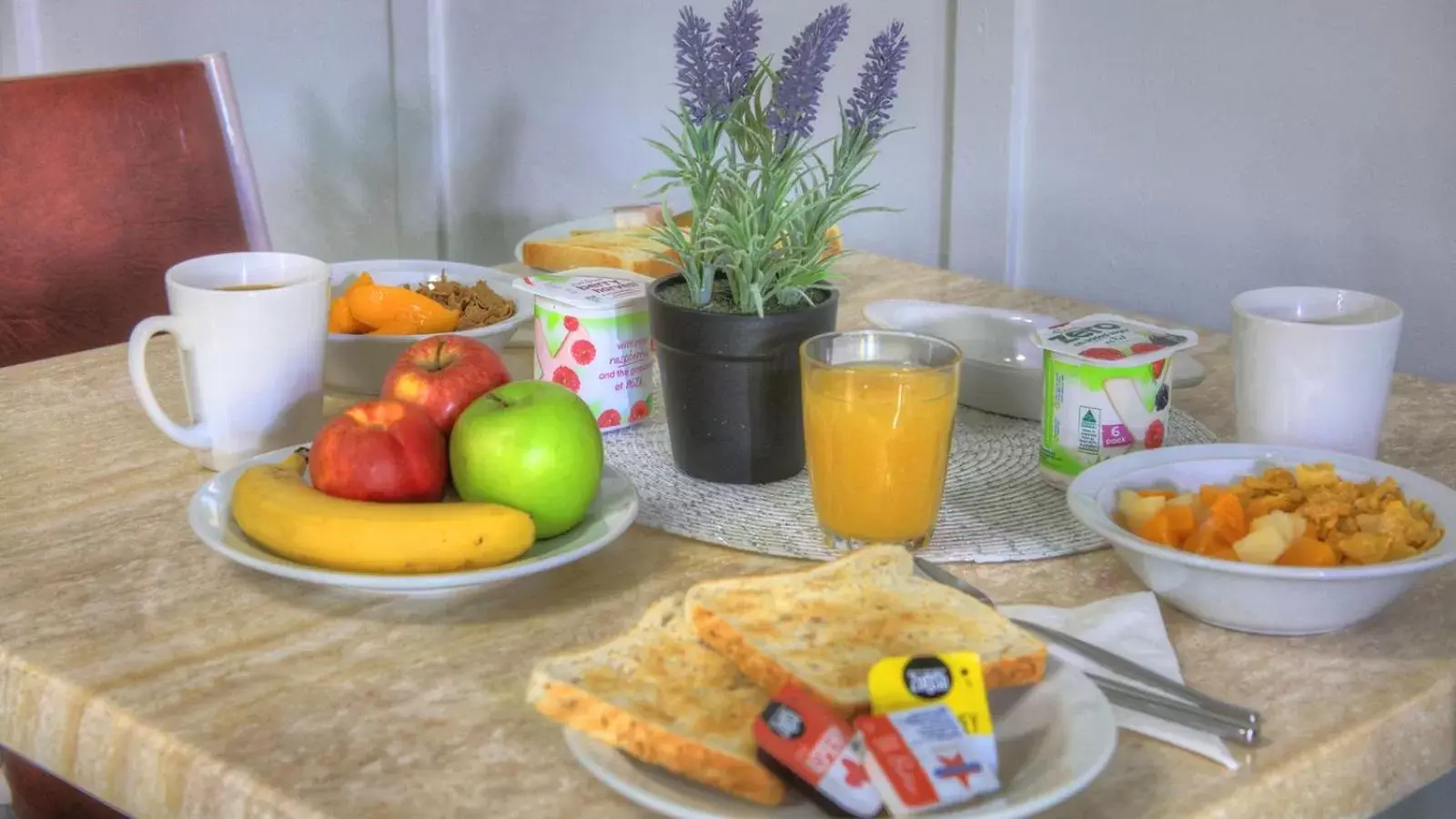 Continental breakfast in Glen Innes Motel