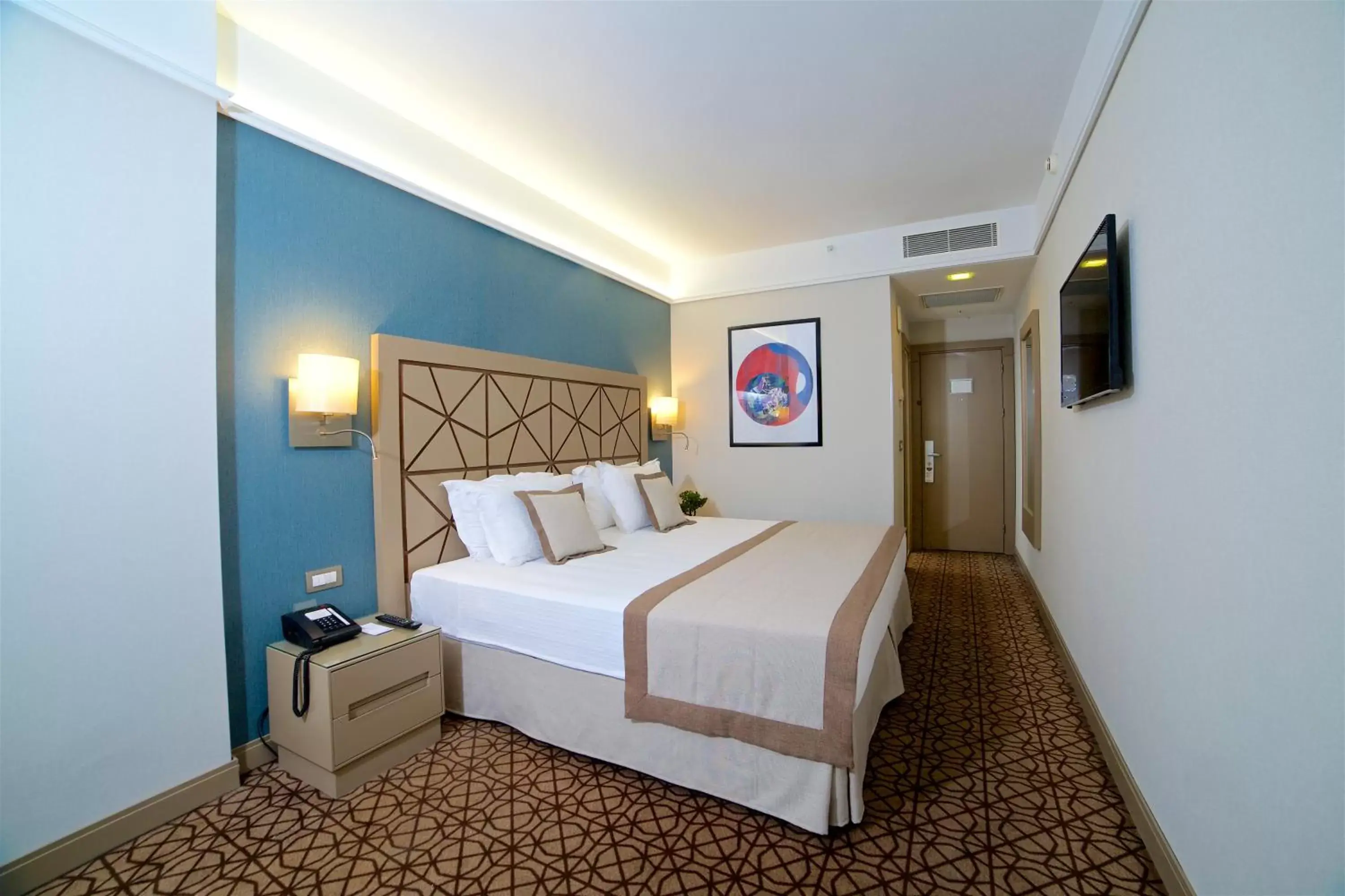 Standard King Room in Ramada By Wyndham İstanbul Taksim Standard King Room in Ramada By Wyndham İstanbul Taksim