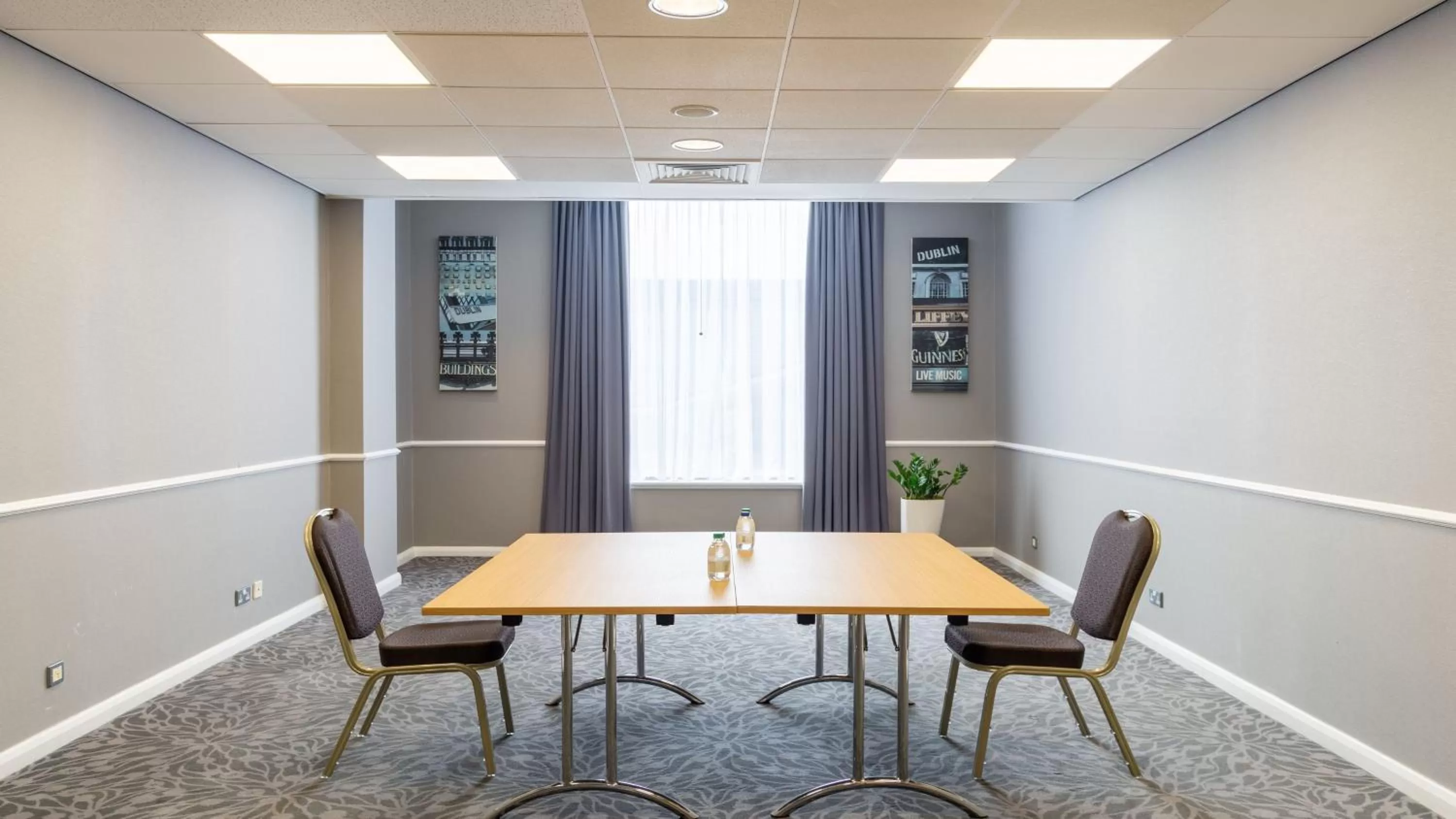 Meeting/conference room in Holiday Inn Liverpool City Centre by IHG