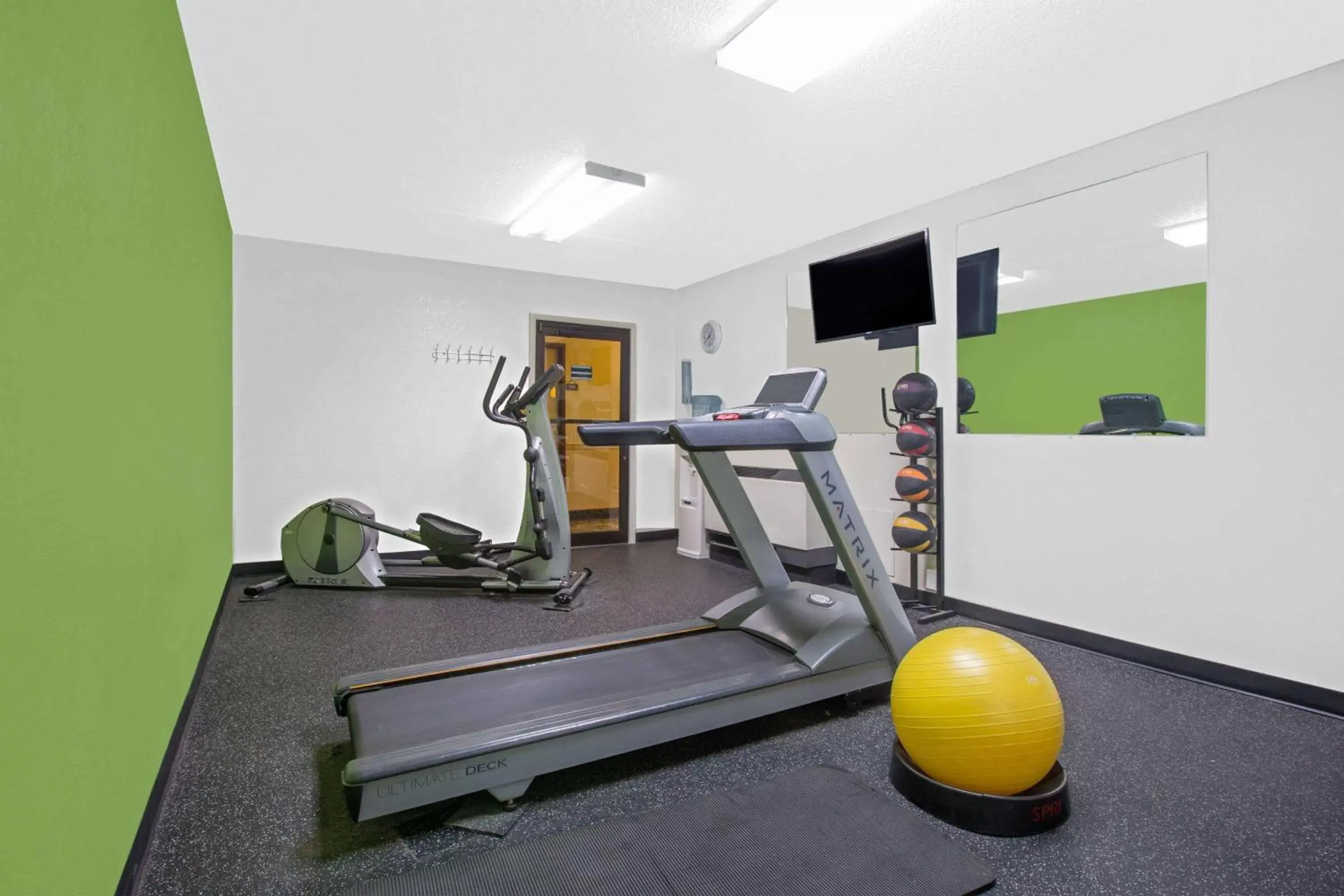 Fitness centre/facilities, Fitness Center/Facilities in Days Inn by Wyndham Casper