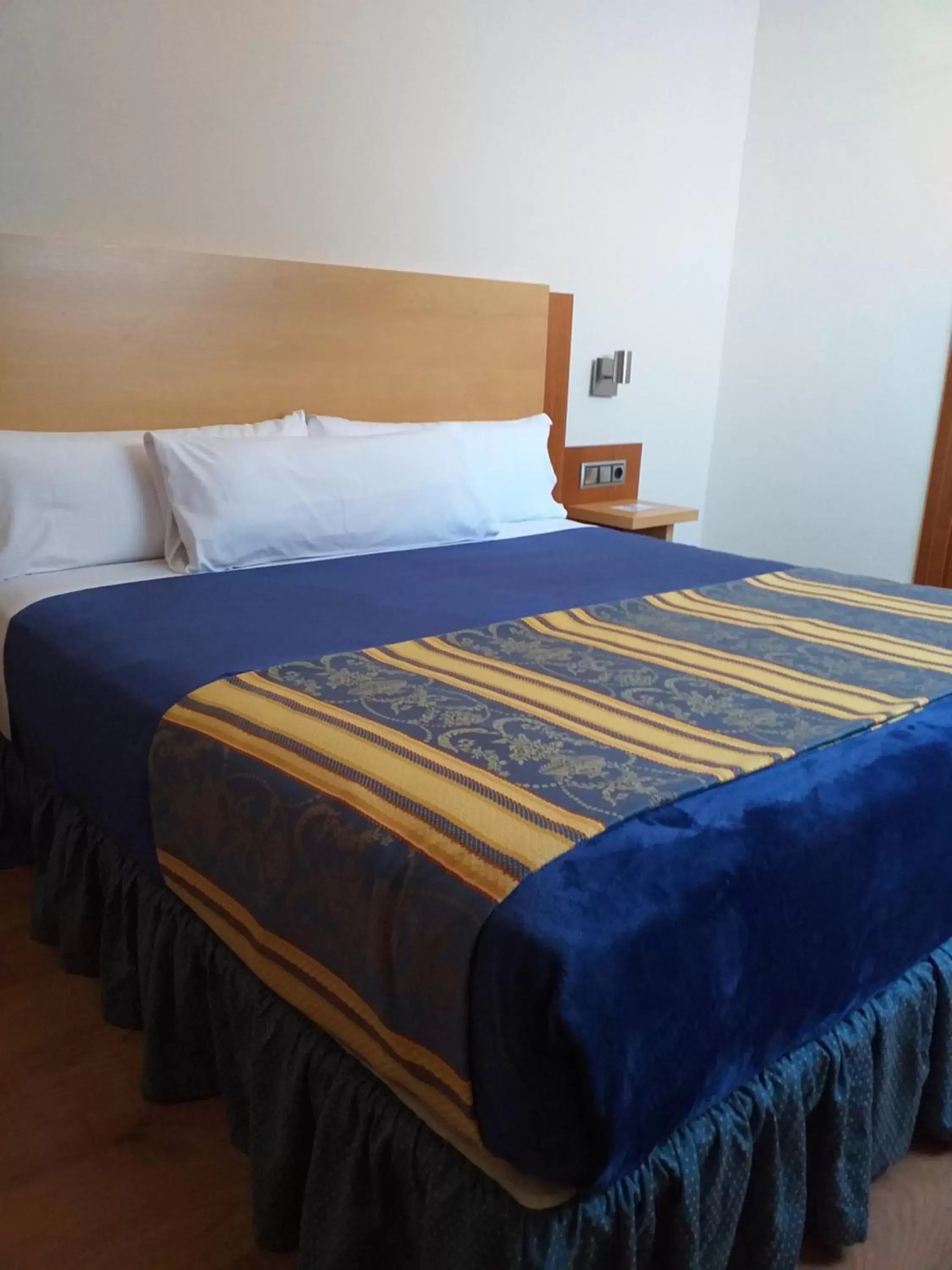 Superior Double Room in Hotel Mora by MIJ