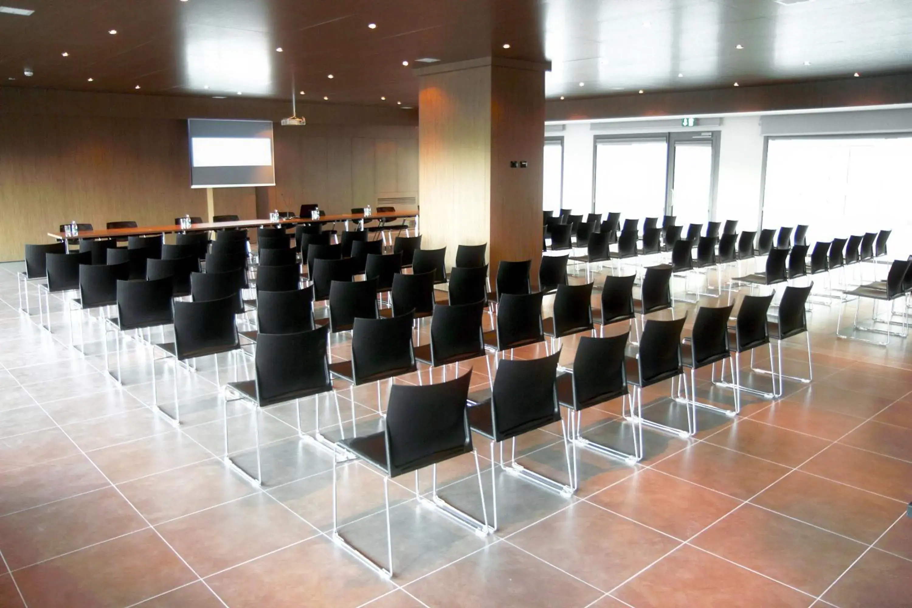 Business facilities in Hotel Residence & Centro Congressi Le Terrazze