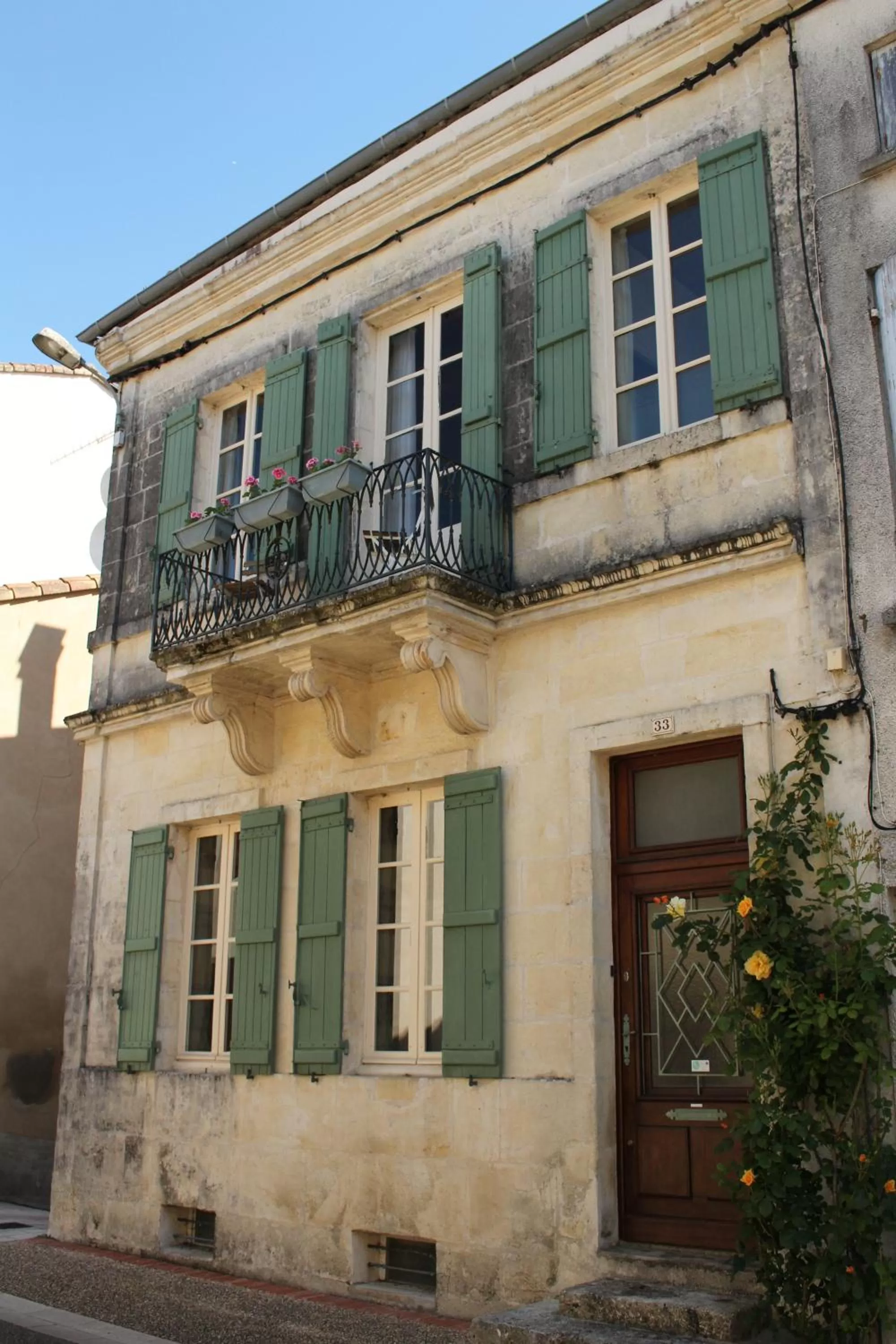Property Building in MaDamenFrance
