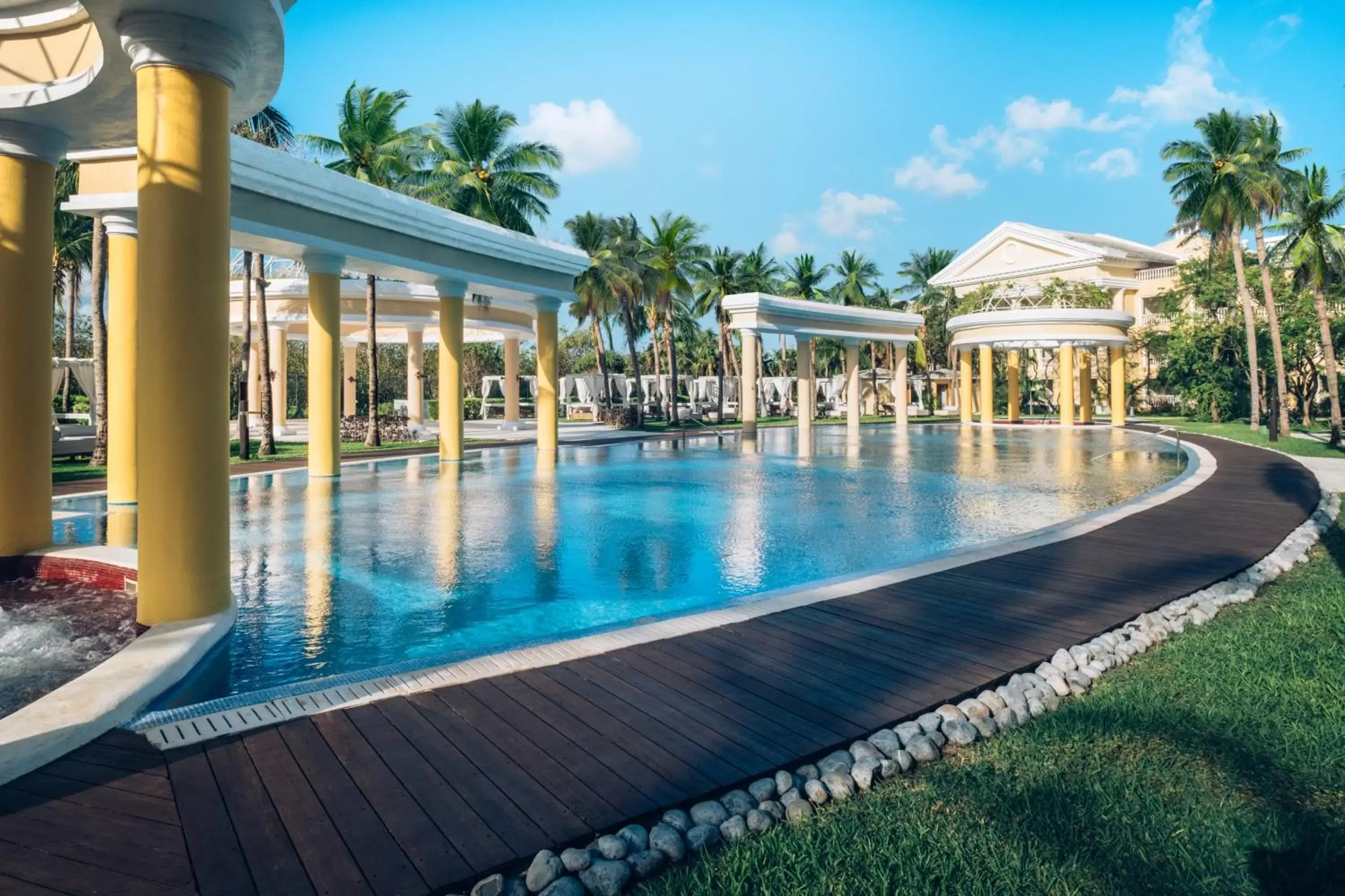 Pool view in JOIA Paraiso by Iberostar - Adults Only All Inclusive Resort Pool view in JOIA Paraiso by Iberostar - Adults Only All Inclusive Resort