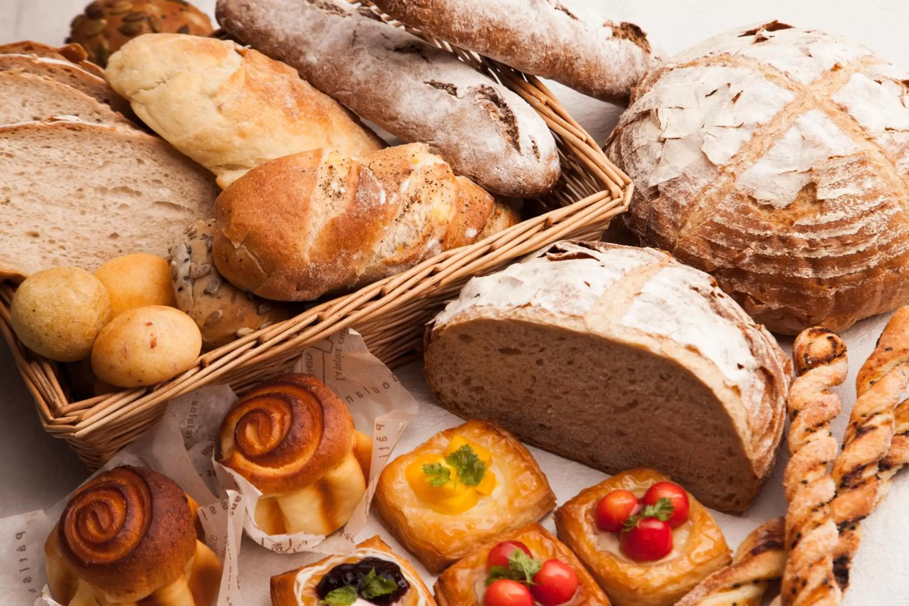 Food and drinks in Phoenix Seagaia Ocean Tower Food and drinks in Phoenix Seagaia Ocean Tower