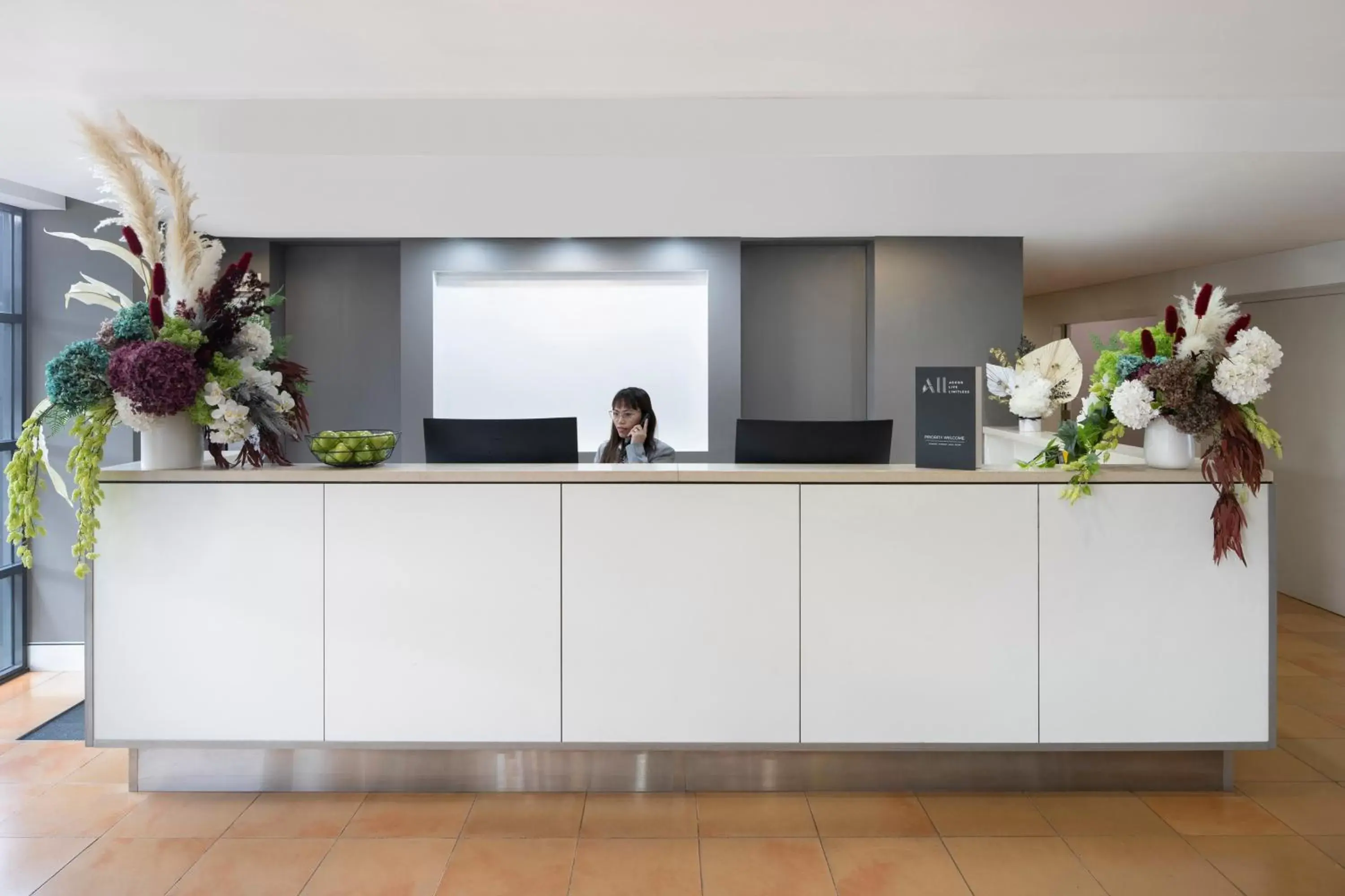 Lobby or reception, Lobby/Reception in Mercure Sydney Blacktown