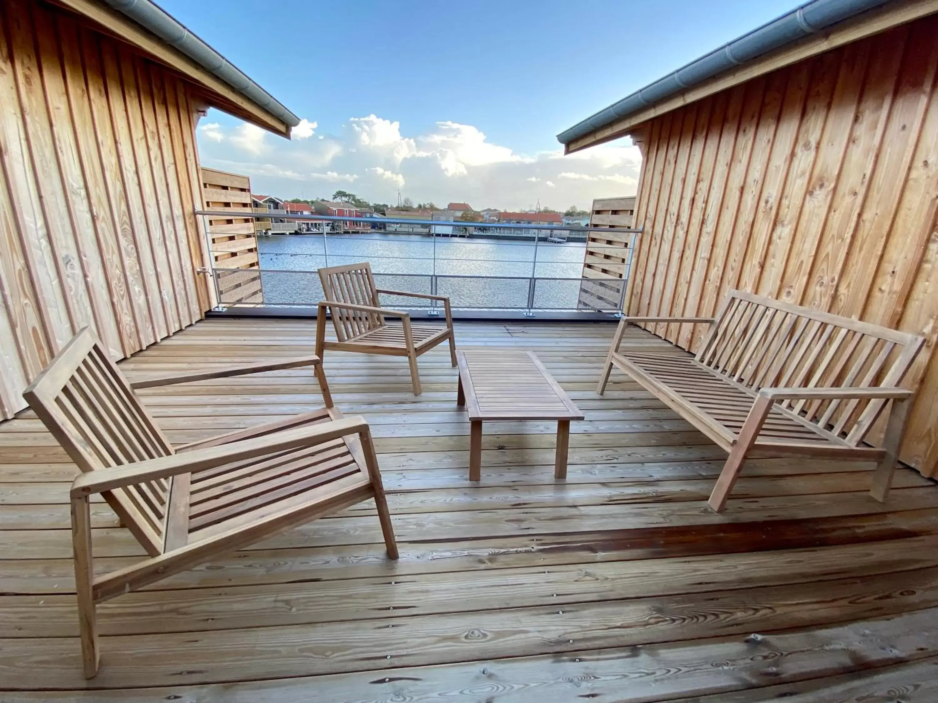 River view, Balcony/Terrace in LES 12 DE LARROS