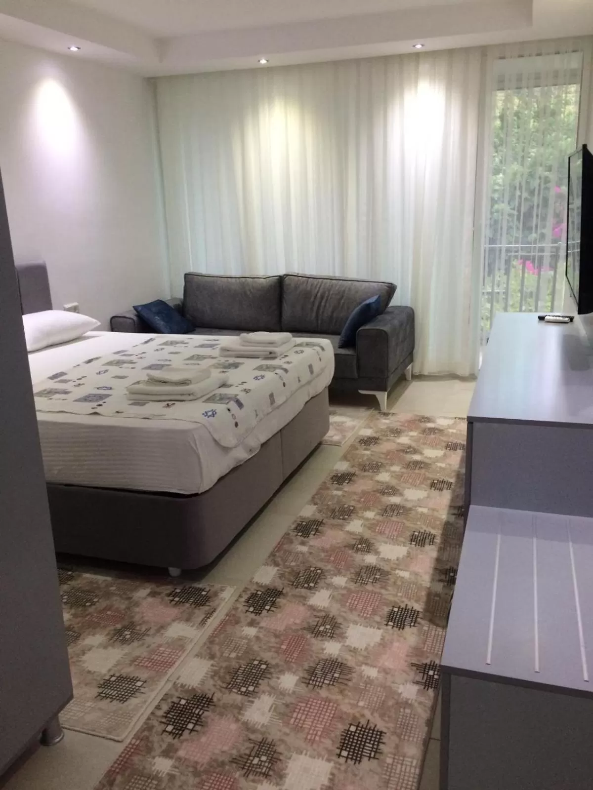 Bed in Sunset Apart Otel