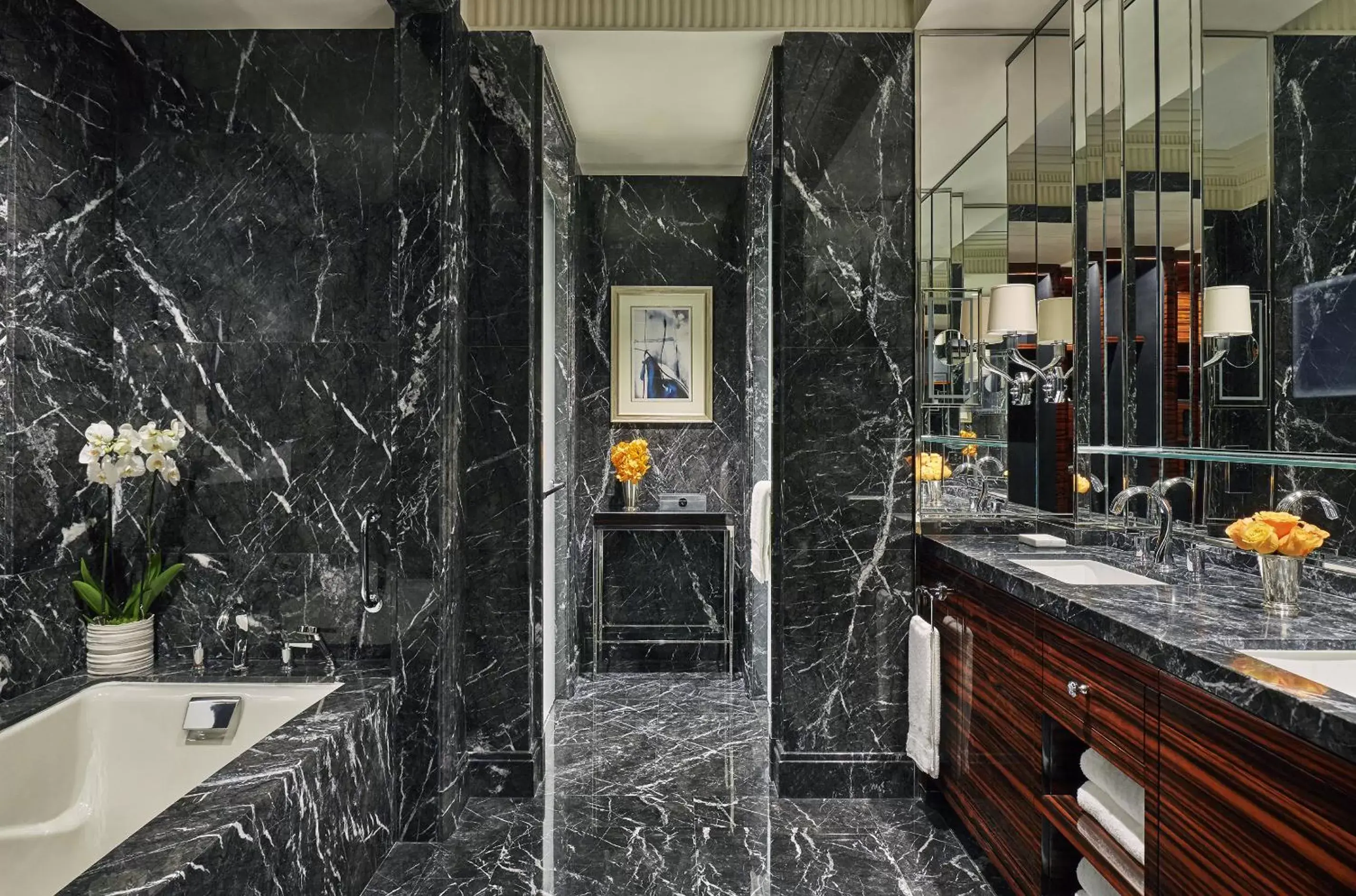 Bathroom in Four Seasons Hotel Bahrain Bay