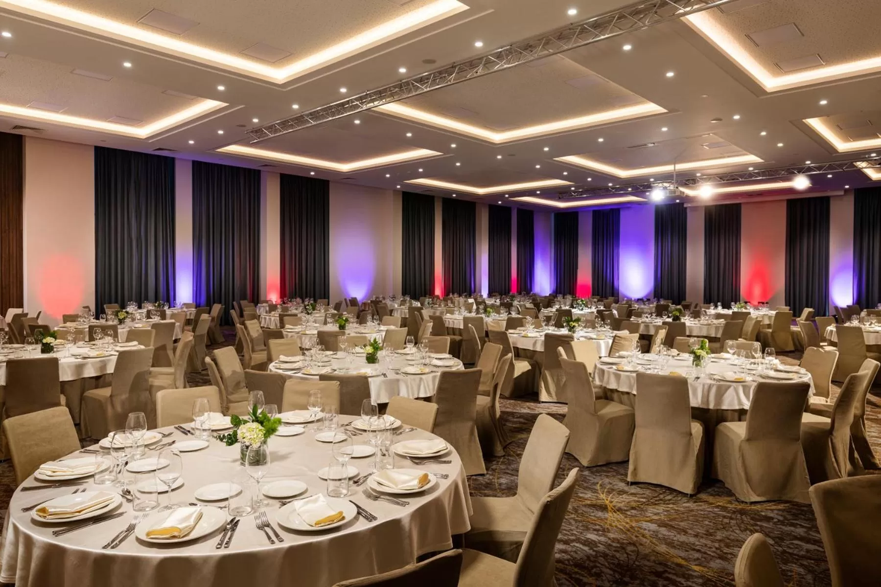 Banquet/Function facilities in Kings' Valley Medical & Spa Hotel