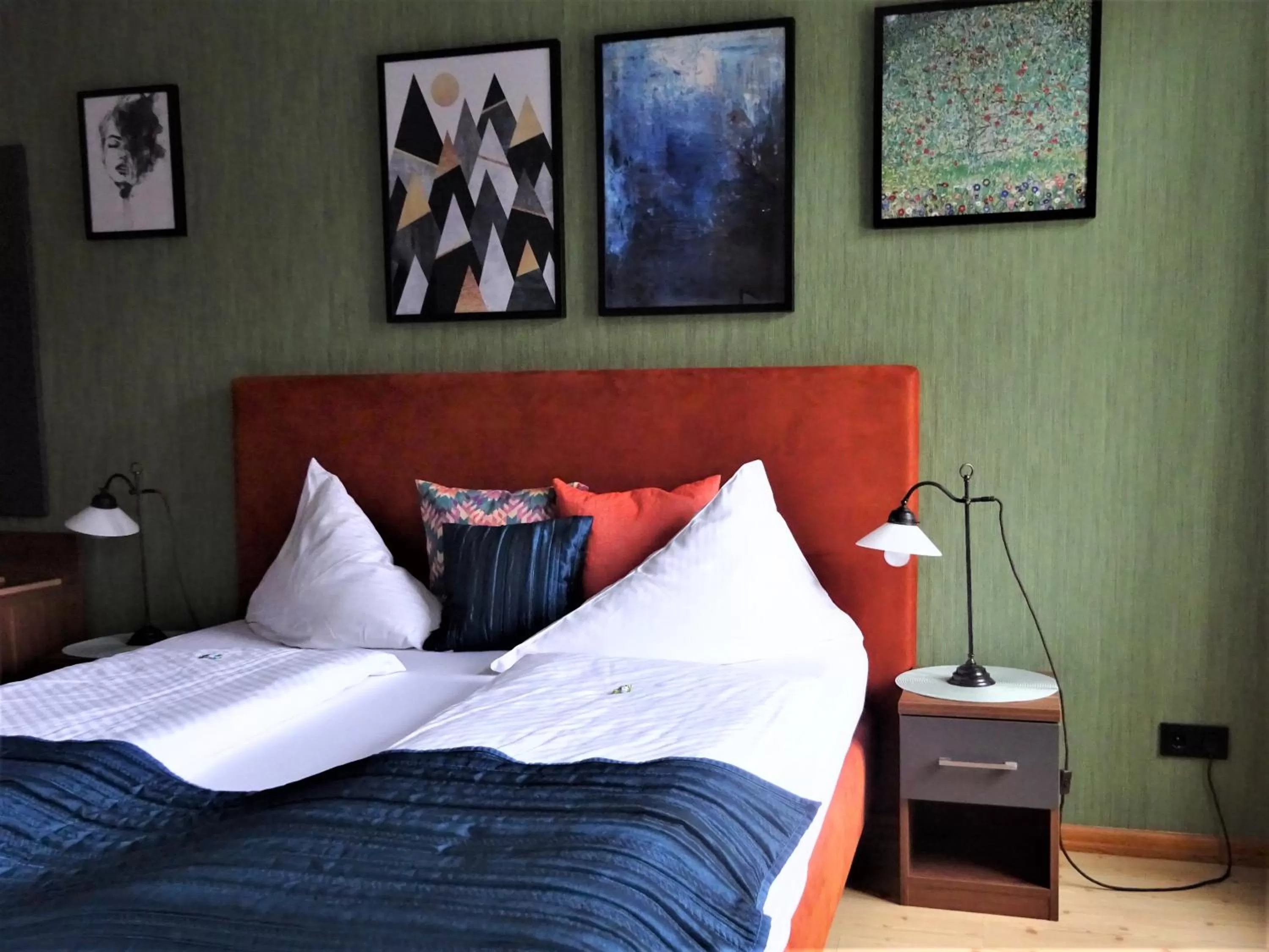 Bed in Hotel Pension Zur Fährbrücke