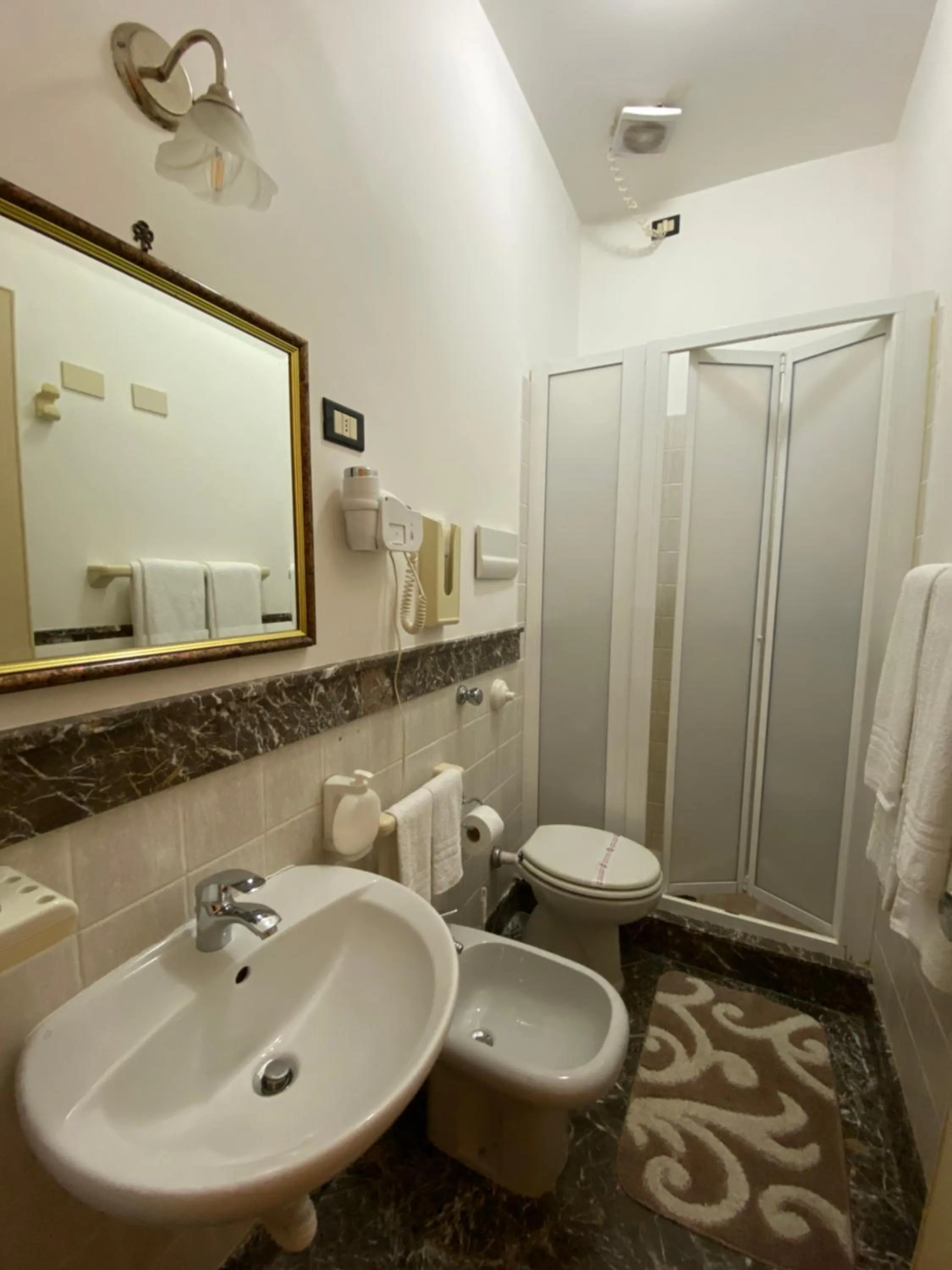 Double or Twin Room in Hotel Mediterraneo