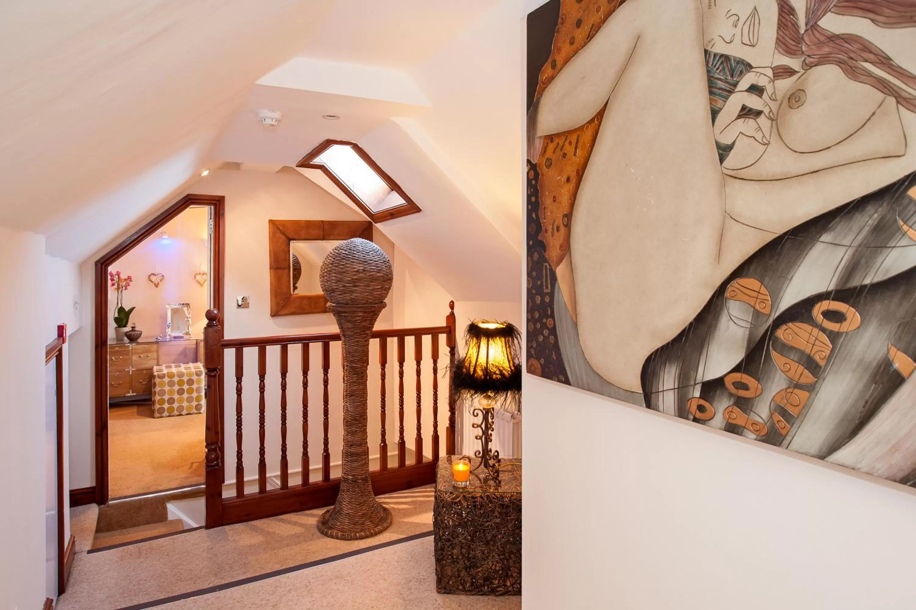 Facade/entrance, Bed in Windermere Boutique Hotel Spa Suites & Hot Tubs