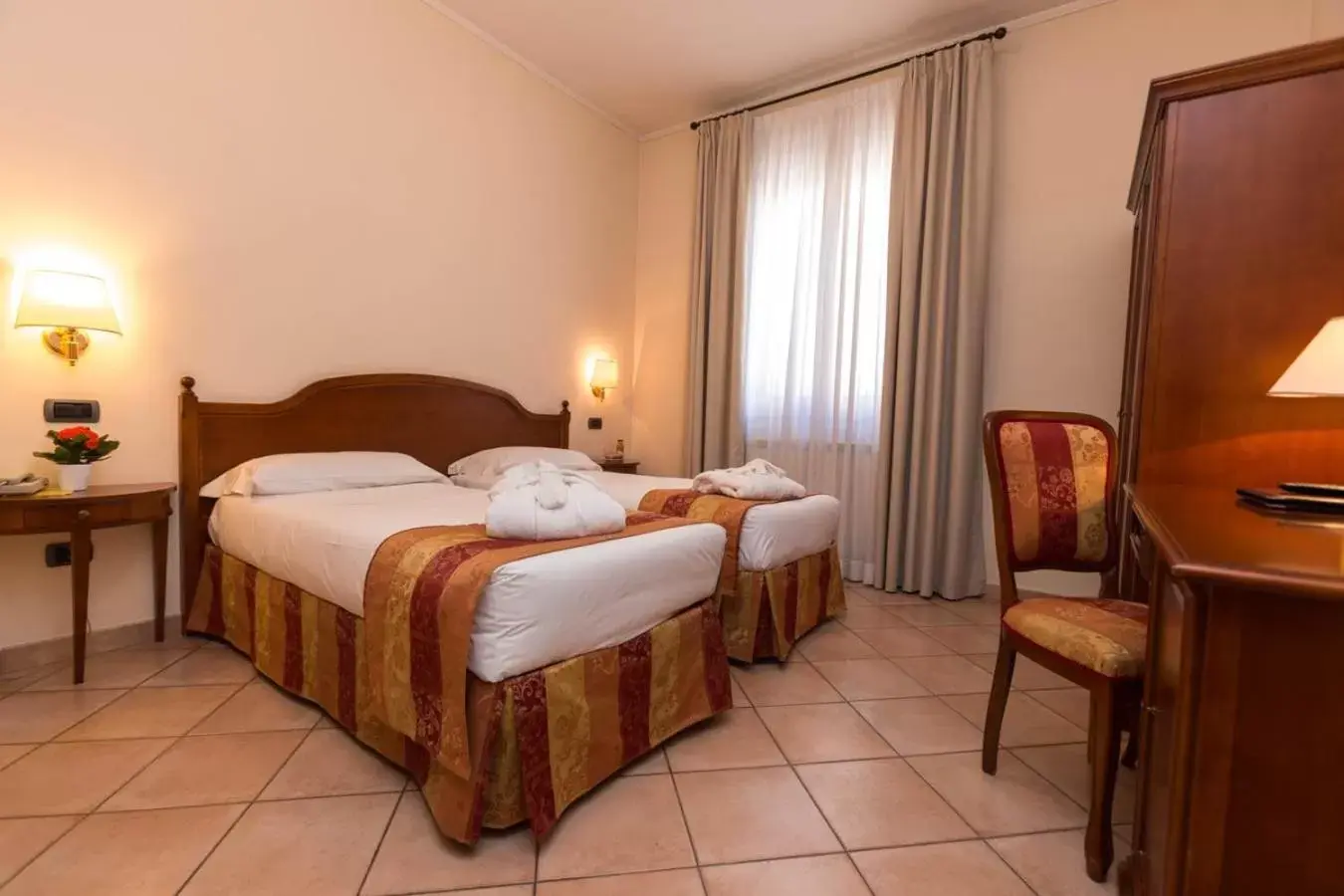 Bedroom, Bed in Hotel Le Mura