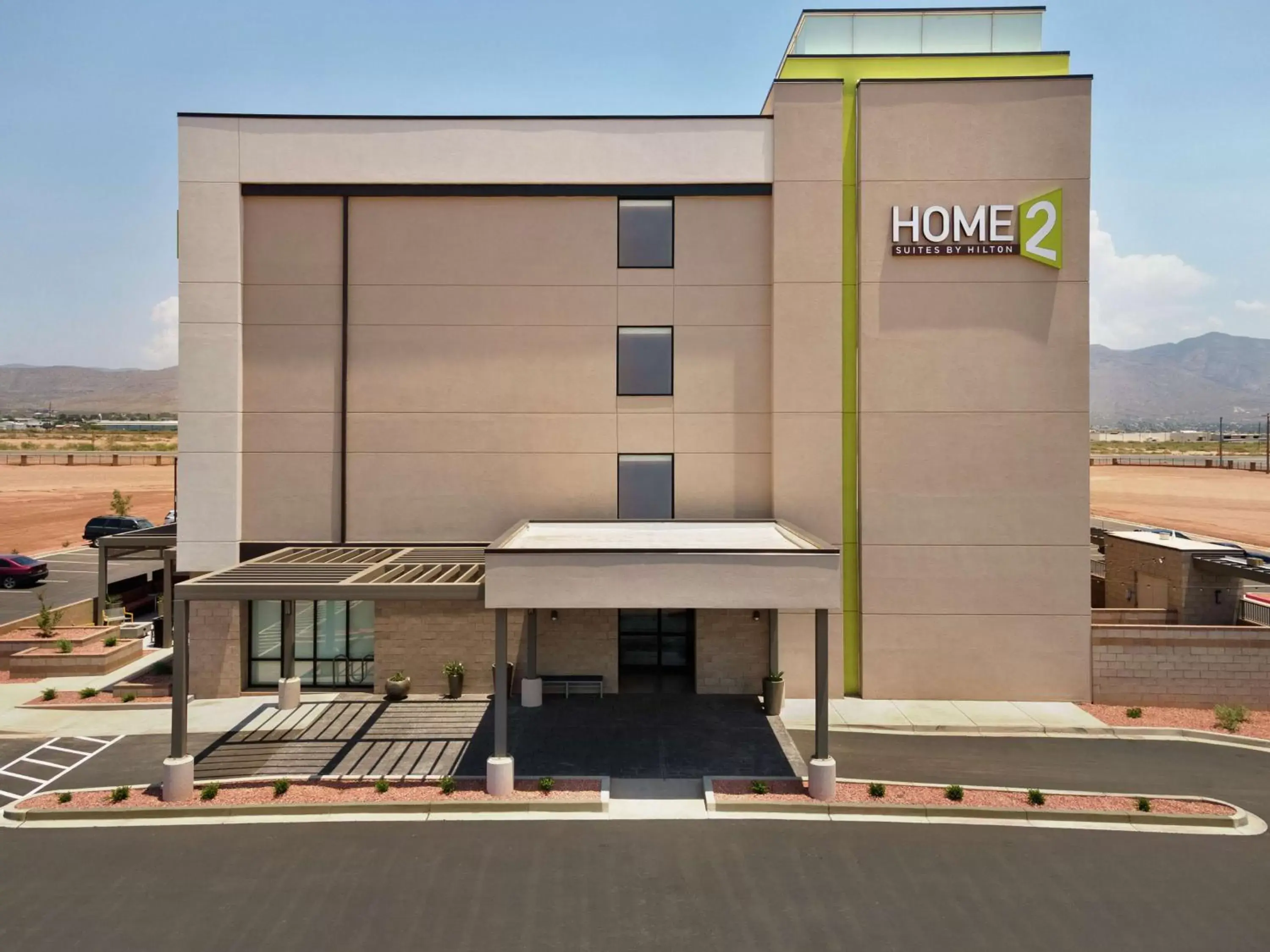 Property Building in Home2 Suites By Hilton Alamogordo White Sands