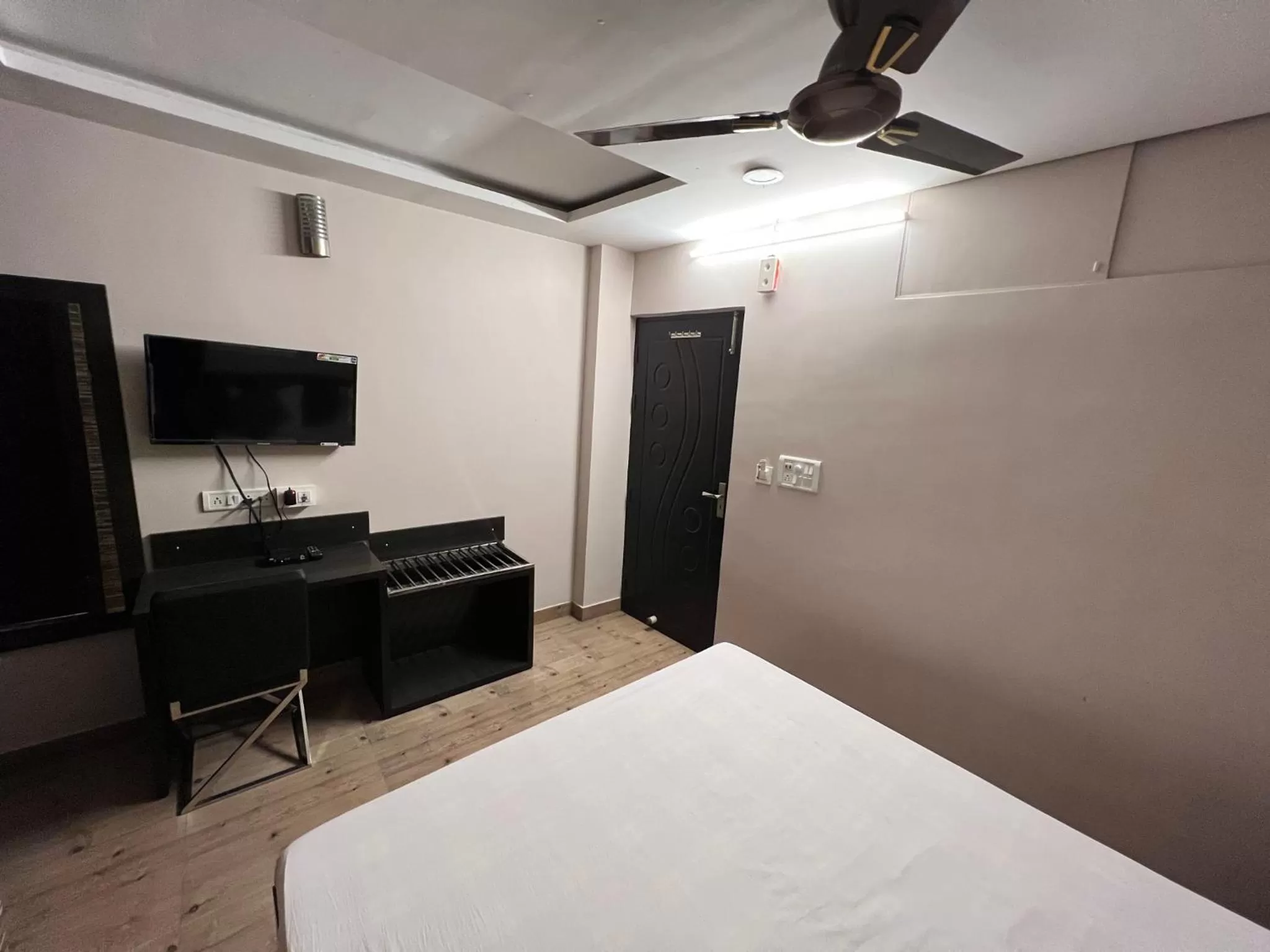 TV/Entertainment Center in Hotel Sabera