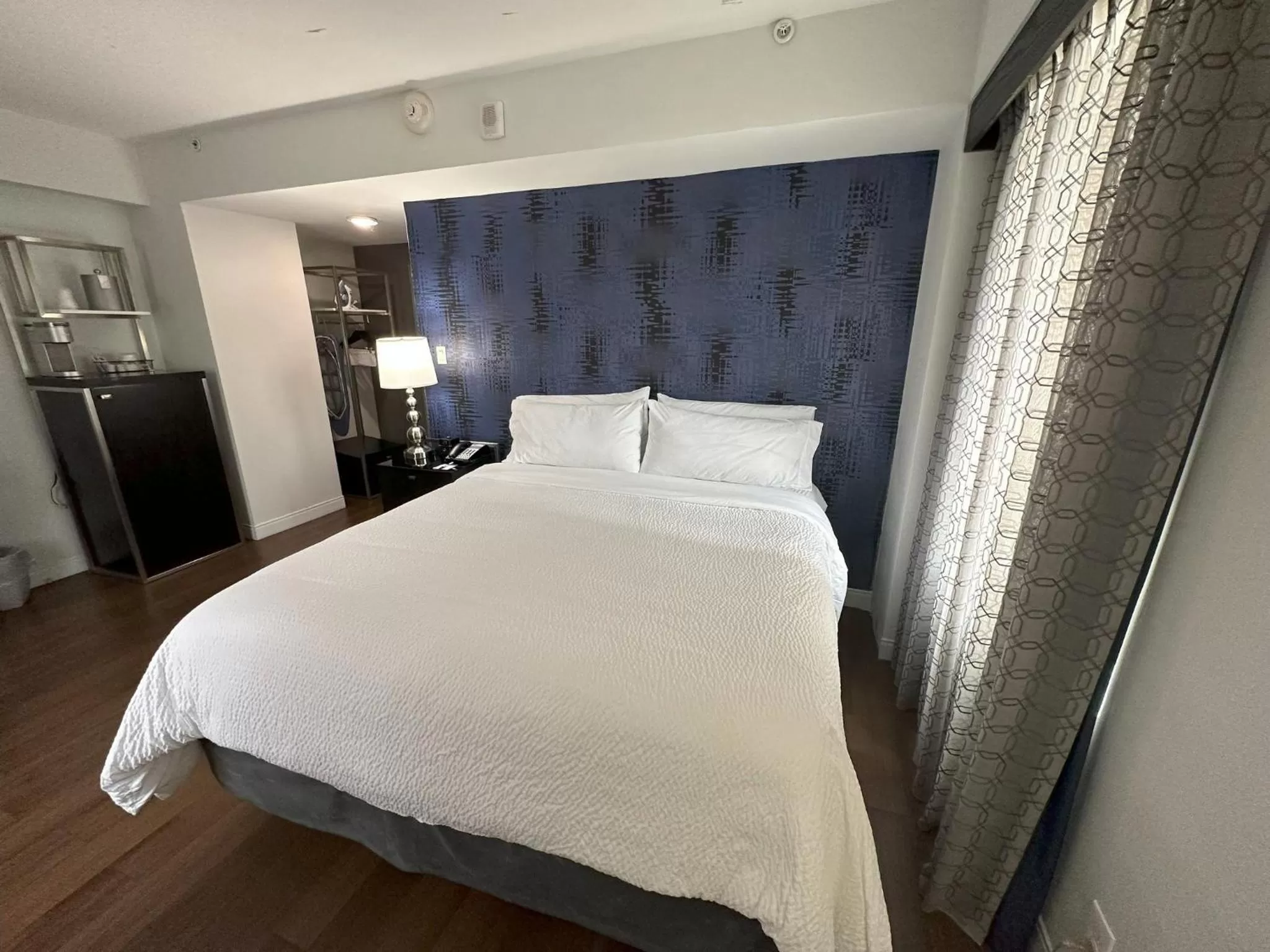 Photo of the whole room, Bed in Holiday Inn Express - Dallas Downtown by IHG