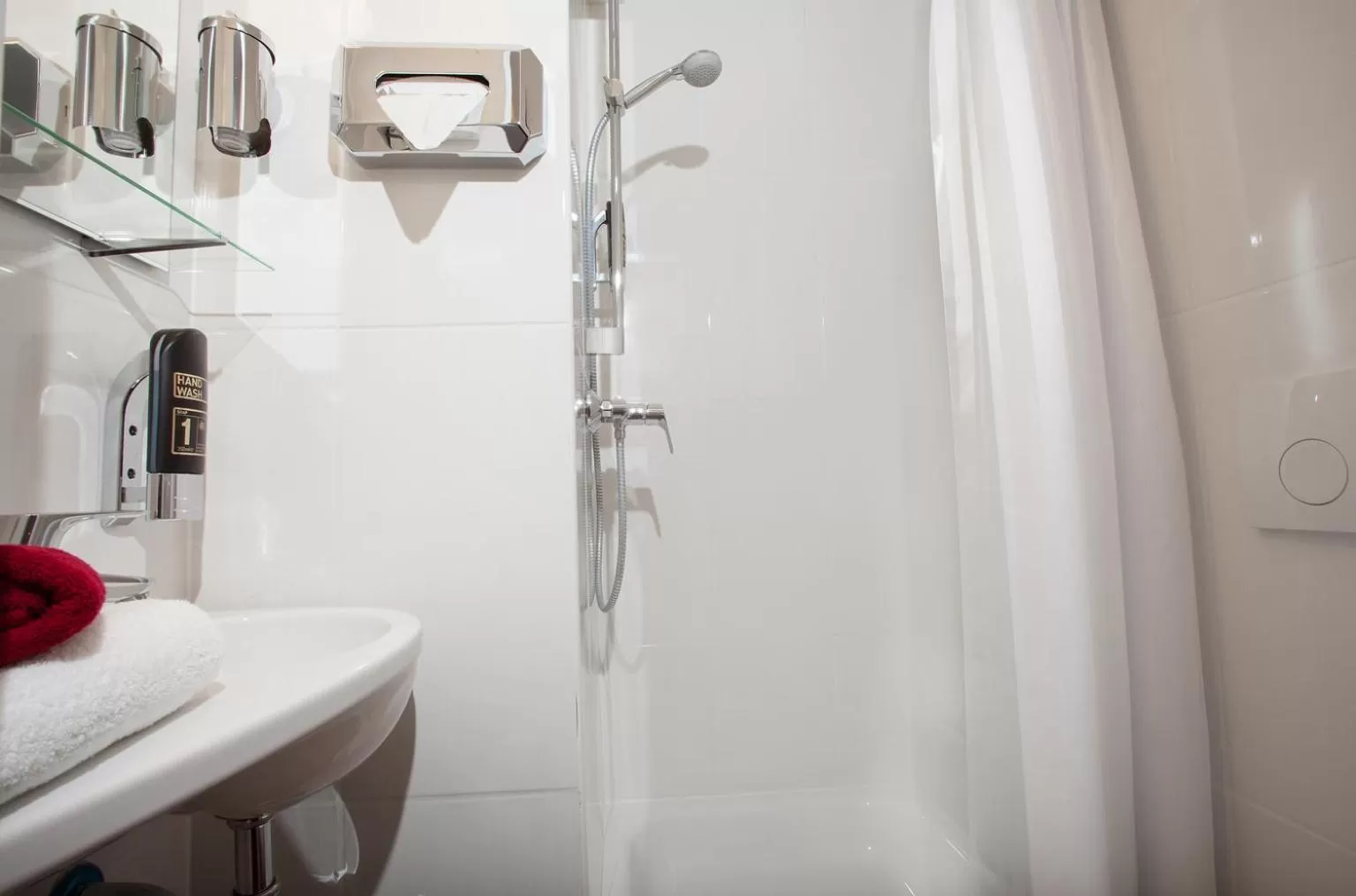 Bathroom in North-Hotel