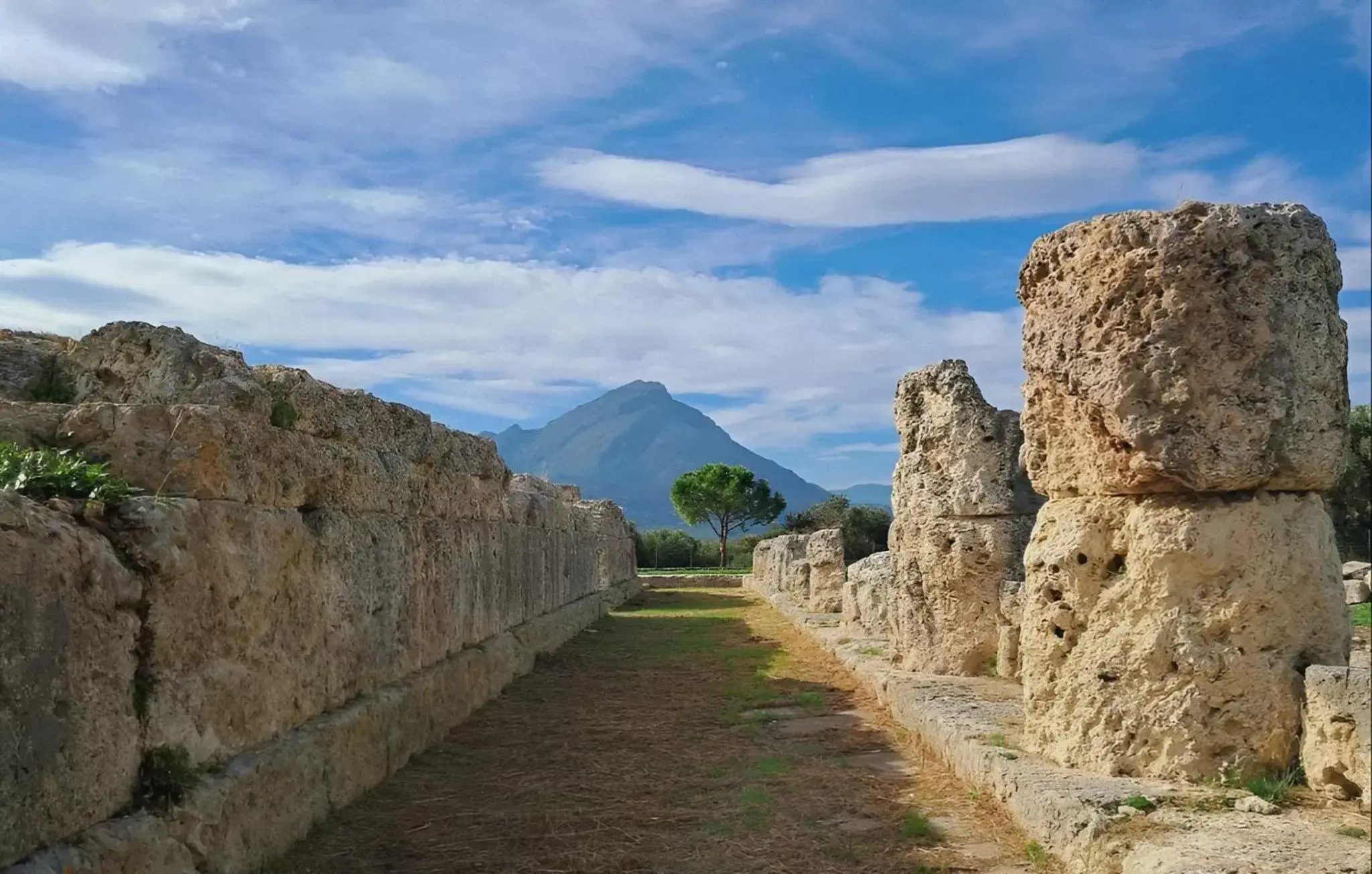 Nearby landmark, Natural Landscape in Villa Bona