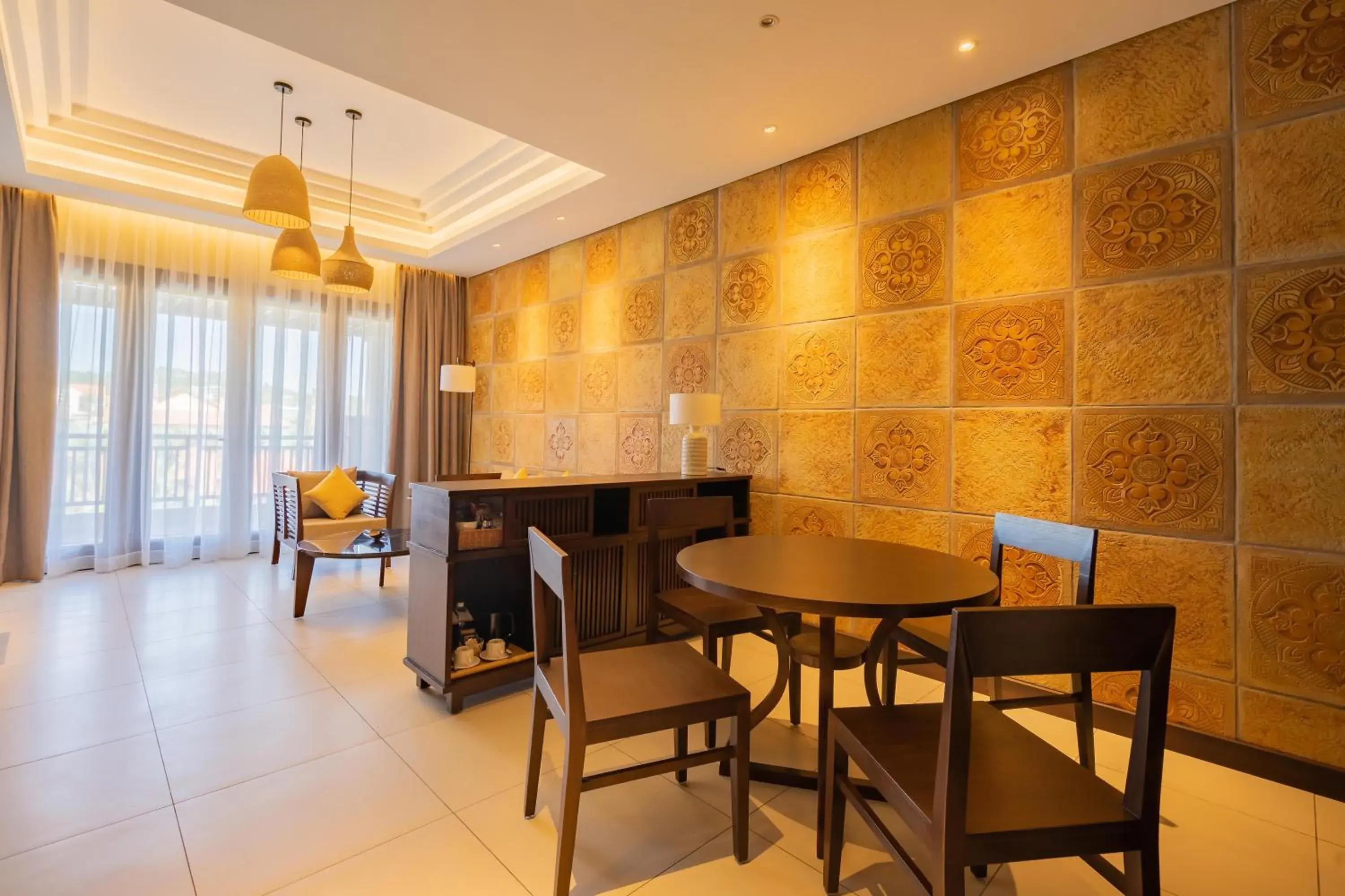 Dining Area in Pandanus Resort